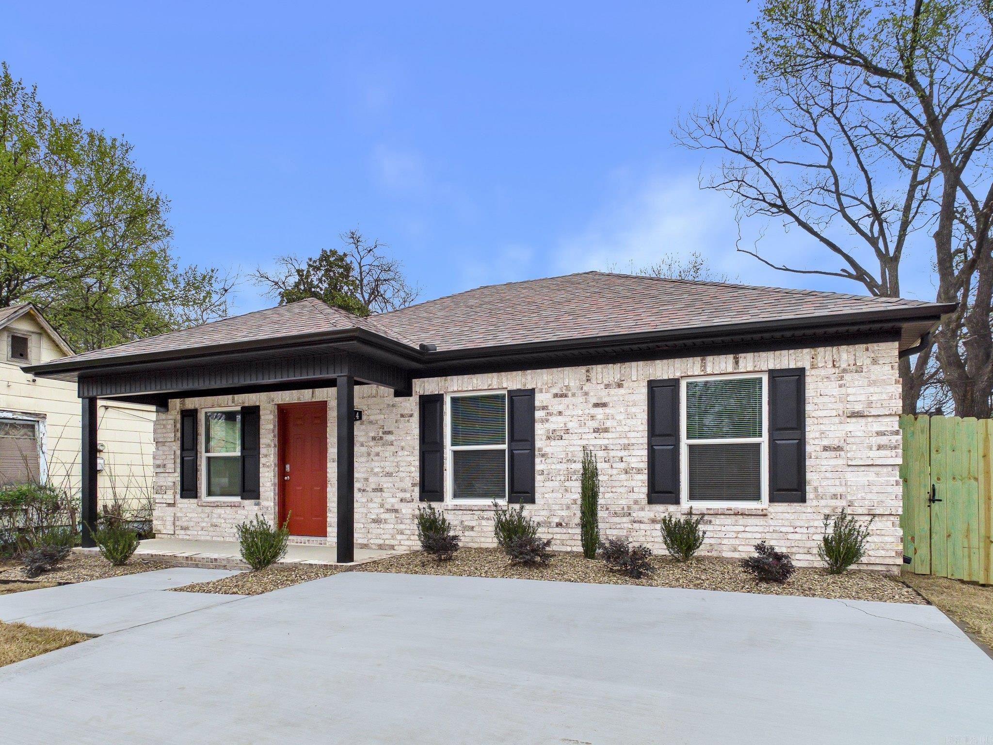 1414 Orange Street Property Photo 2