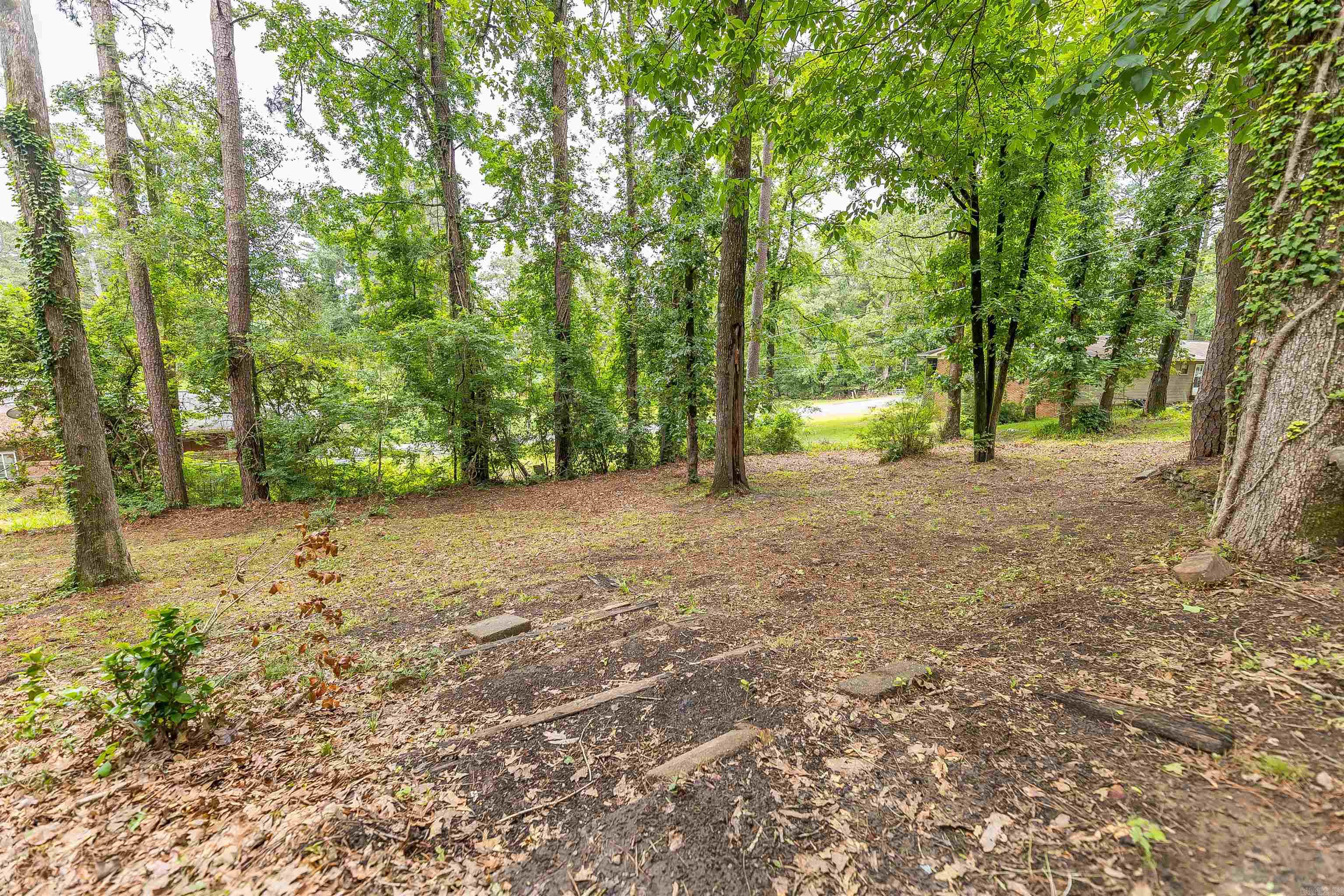 1030 Woodcrest Rd Property Photo 24