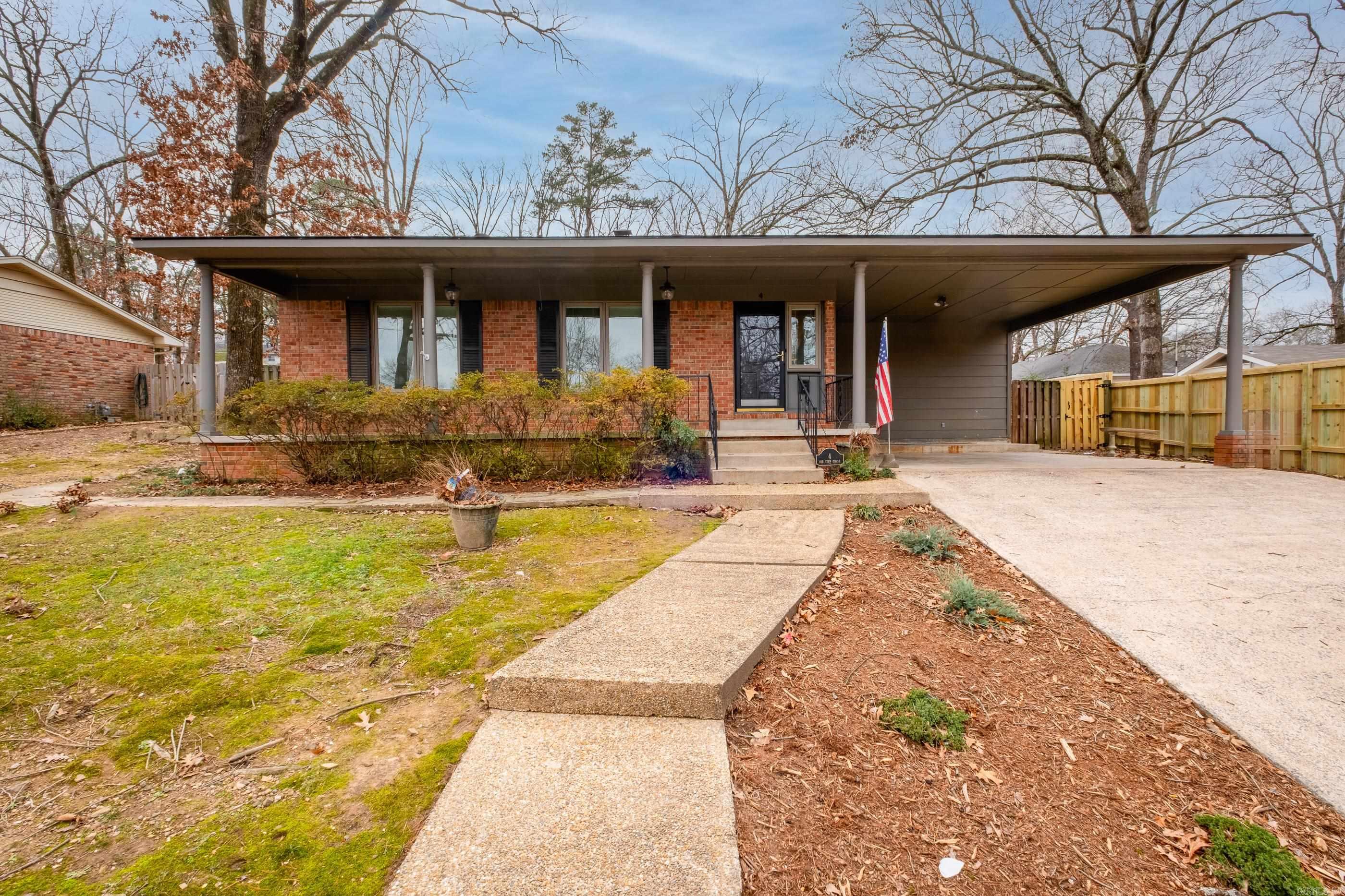 4 Nob View Circle Property Photo 1