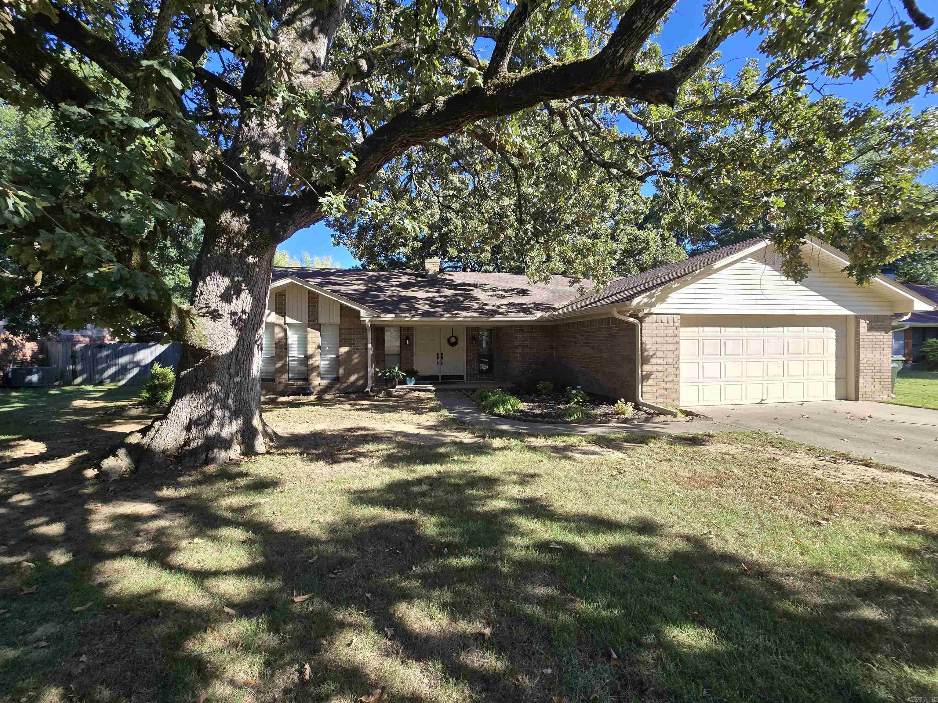 8 Sandstone Dr. Property Photo 49