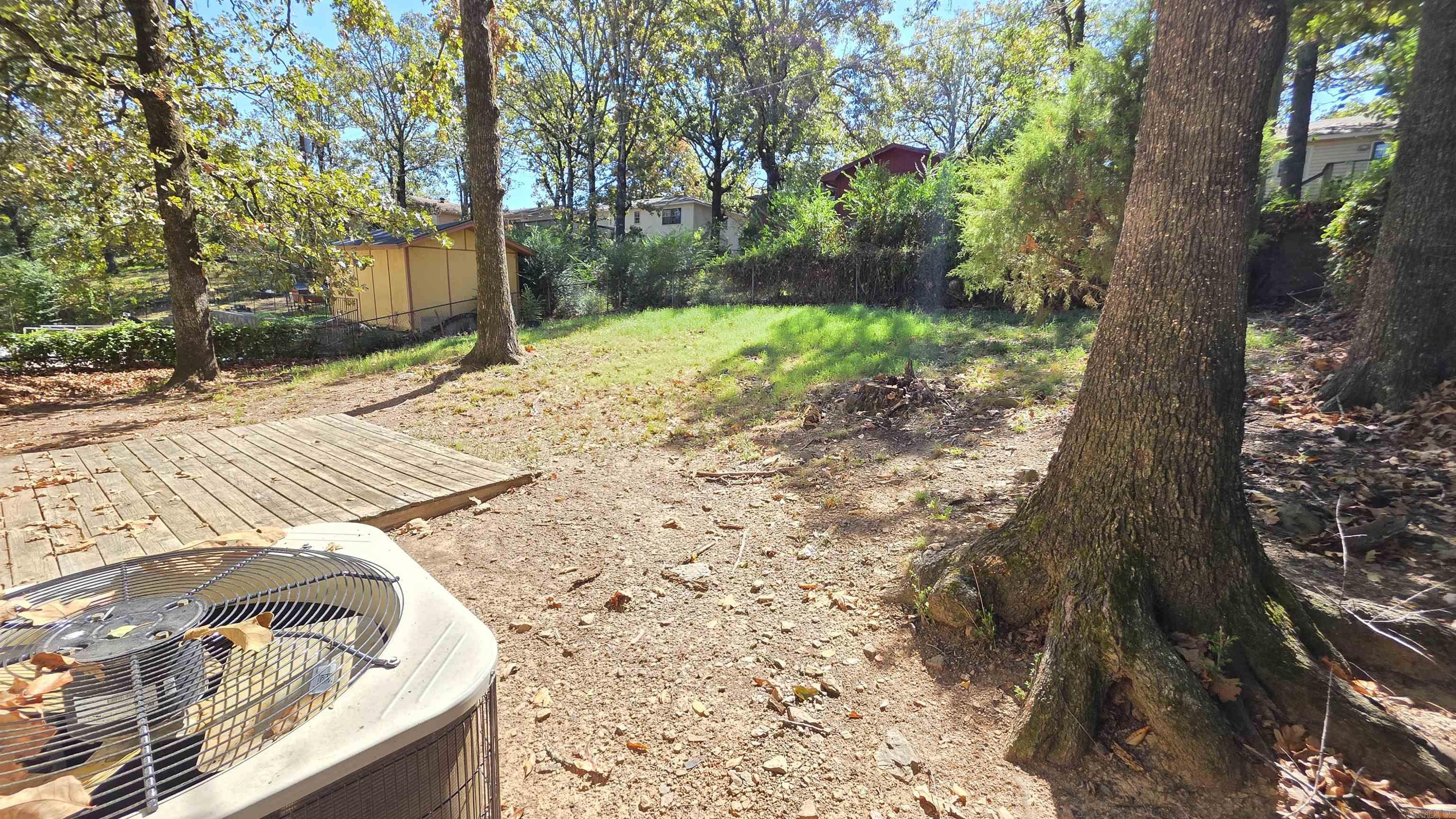 517 Libby Ln Property Photo 14