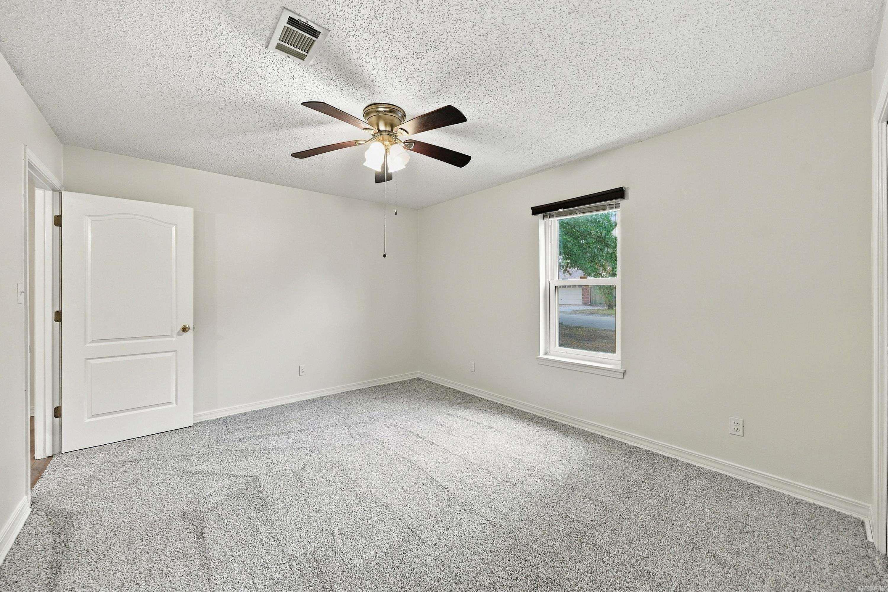 36 Hartwell Loop Property Photo 27