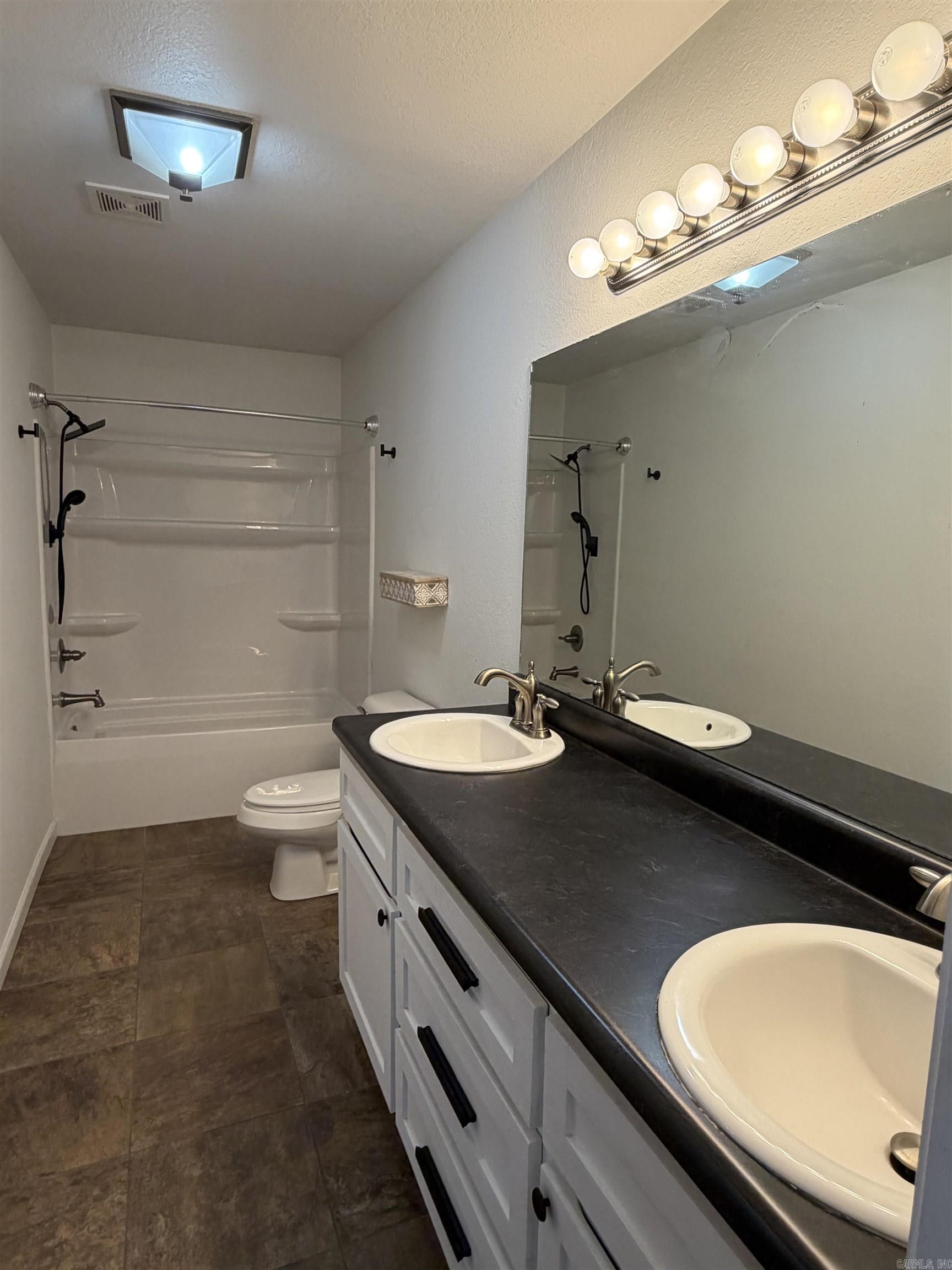 53 Ashcraft Court Property Photo 17
