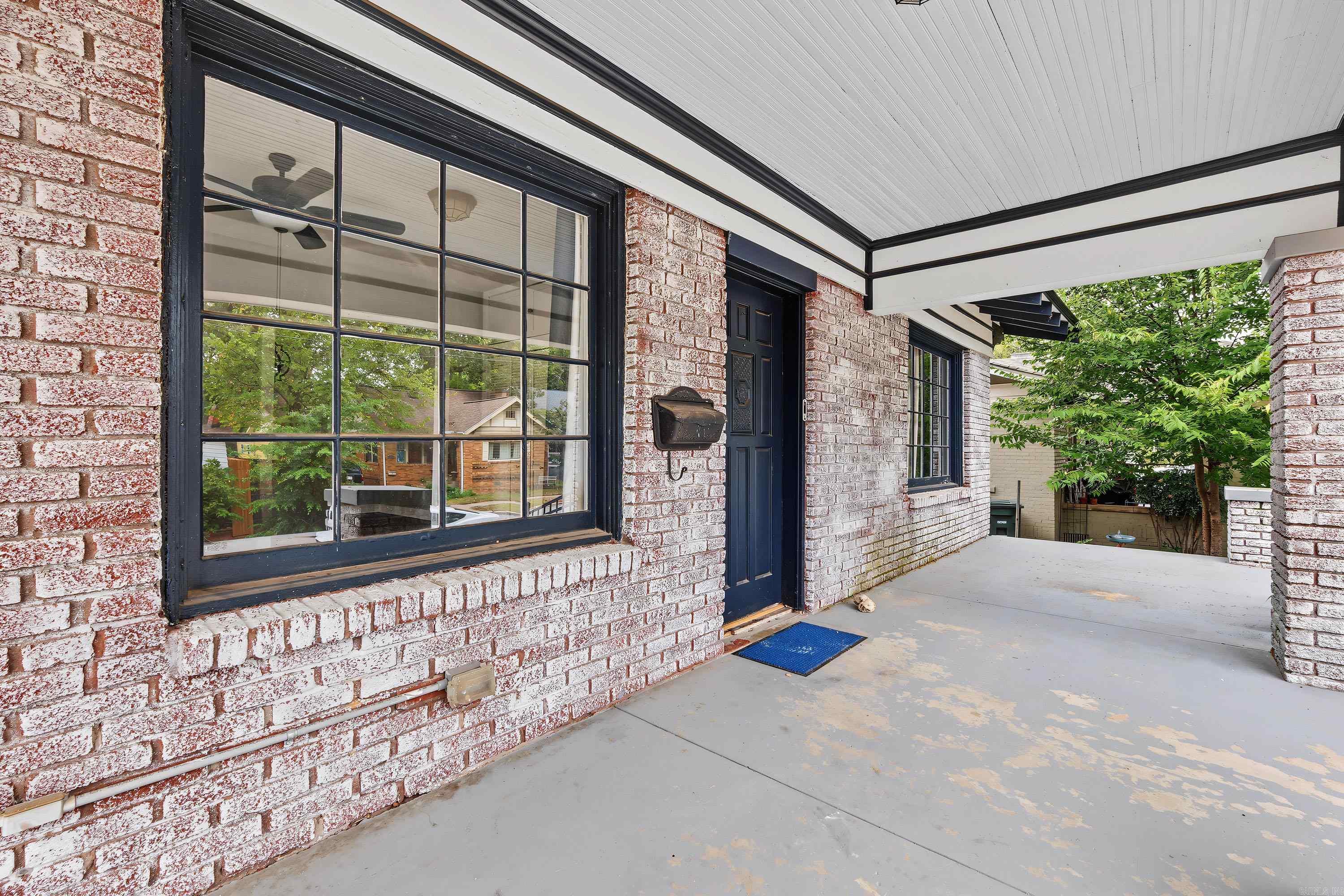 224 Johnson Street Property Photo 5