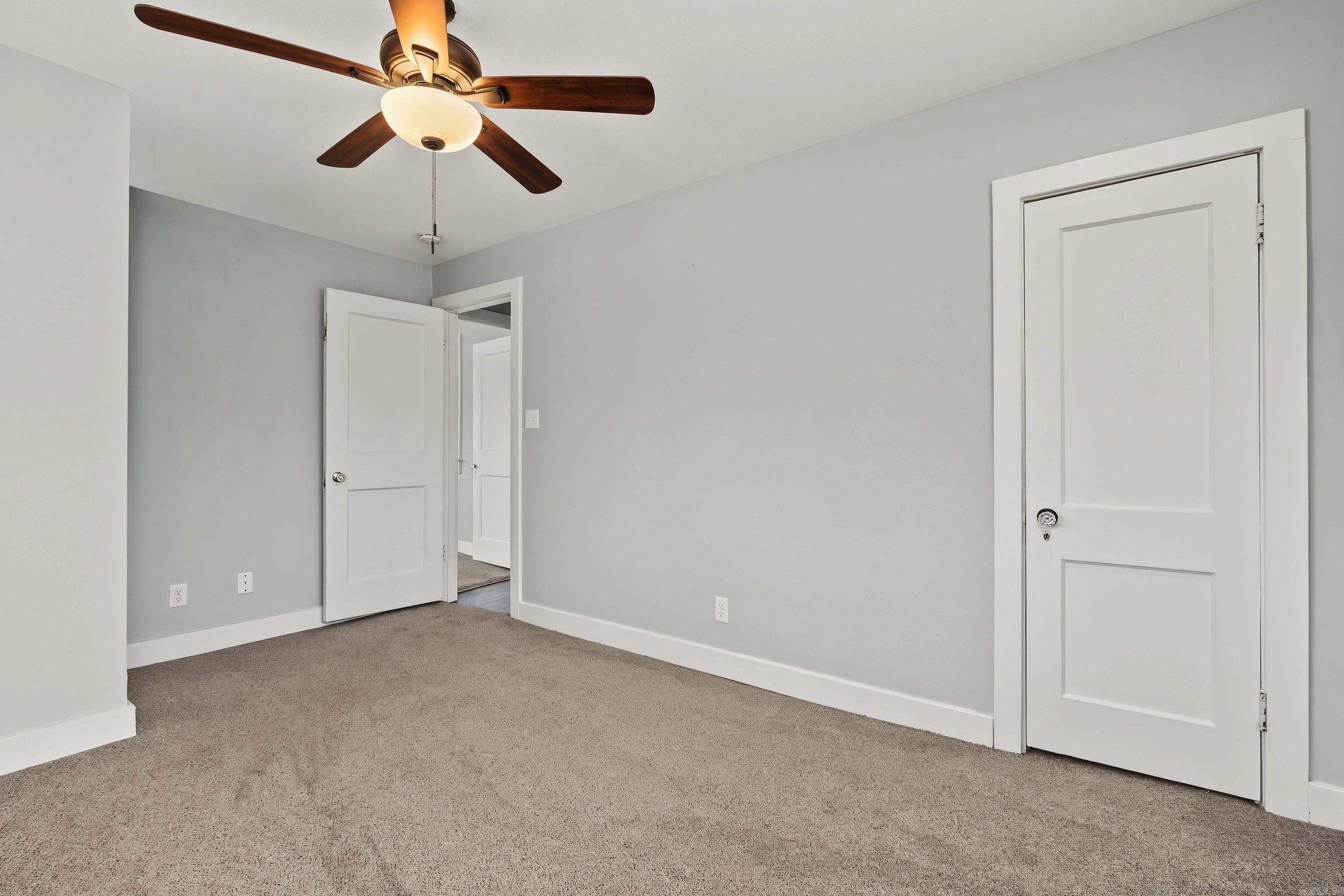 224 Johnson Street Property Photo 32
