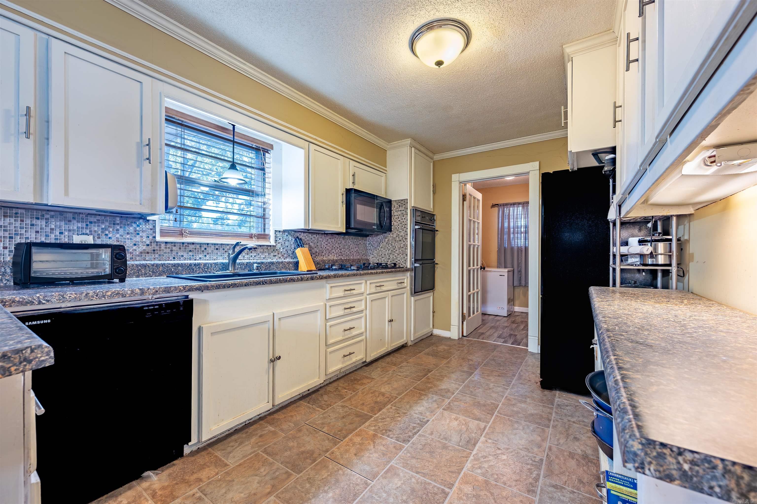 10328 Bamboo Lane Property Photo 11