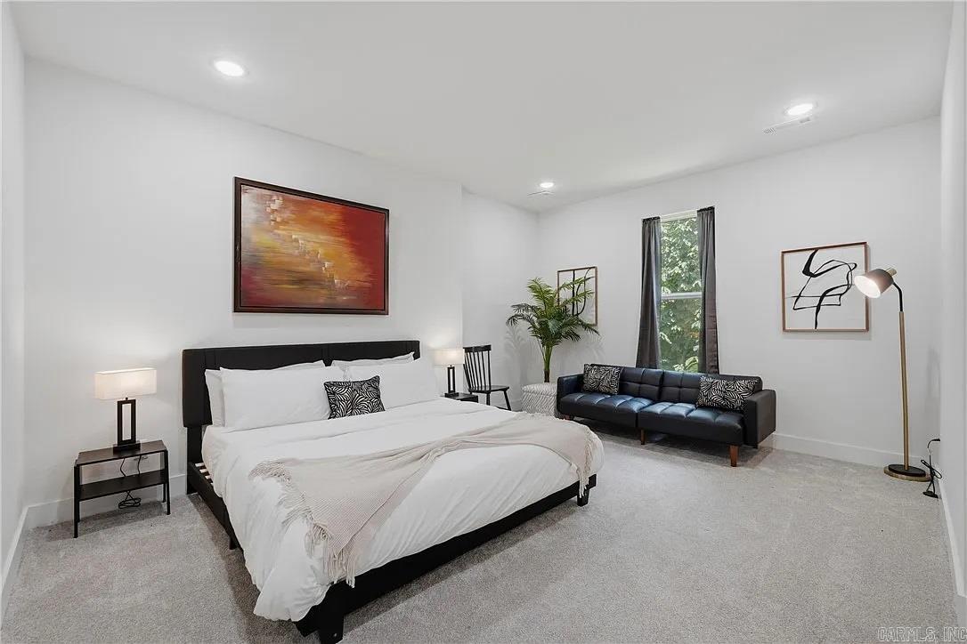 1421 Lee Street Property Photo 36