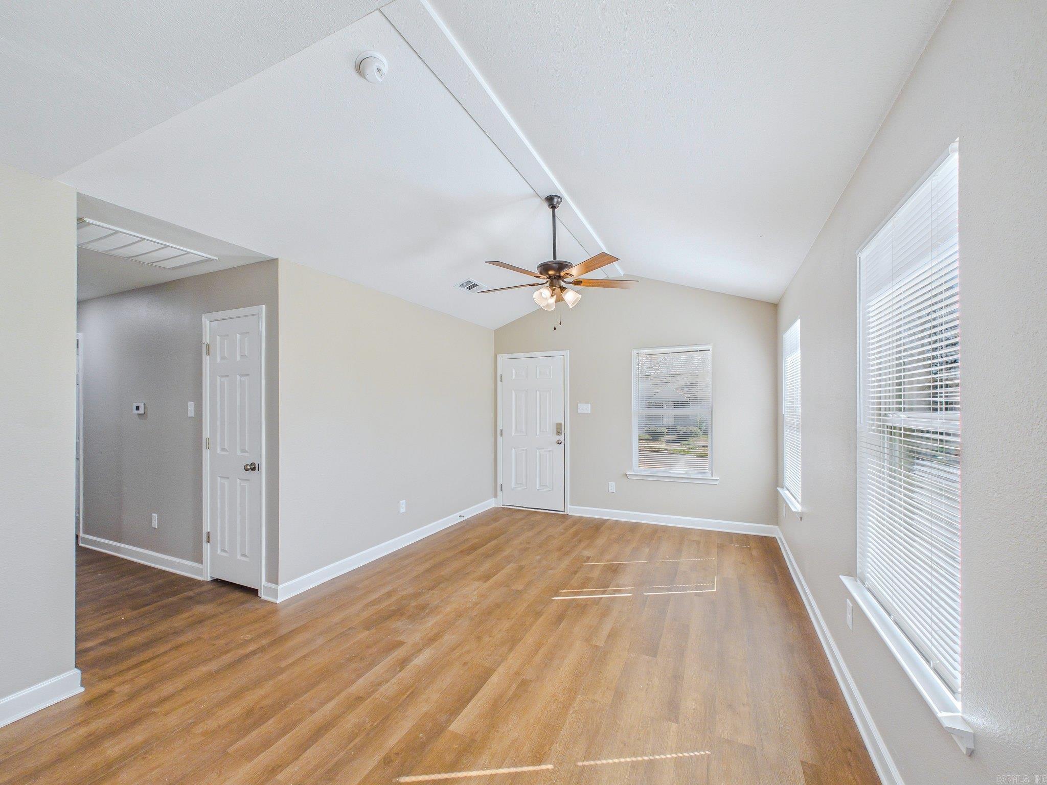 2016 S Valentine Street Property Photo 4