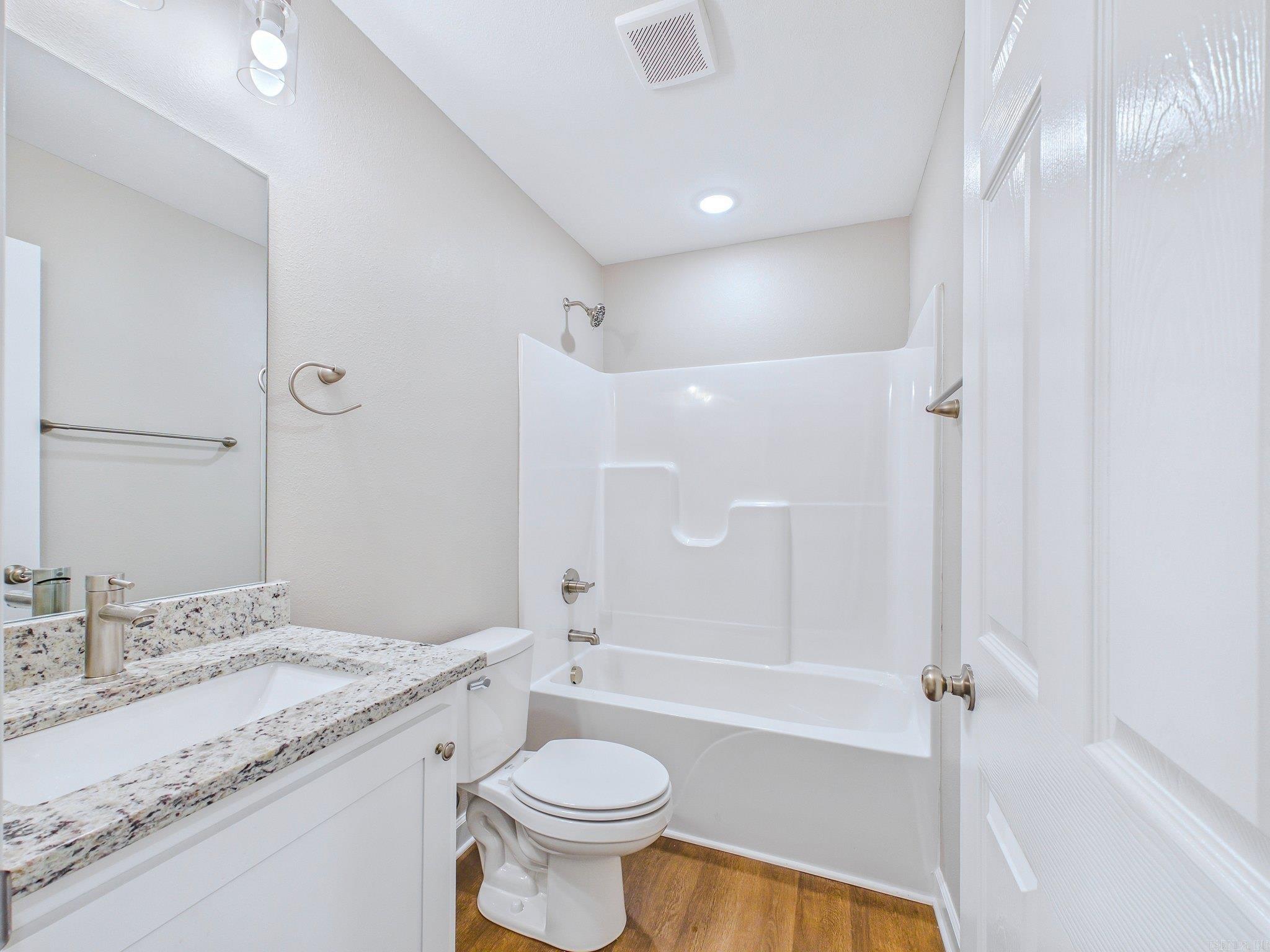 2016 S Valentine Street Property Photo 16