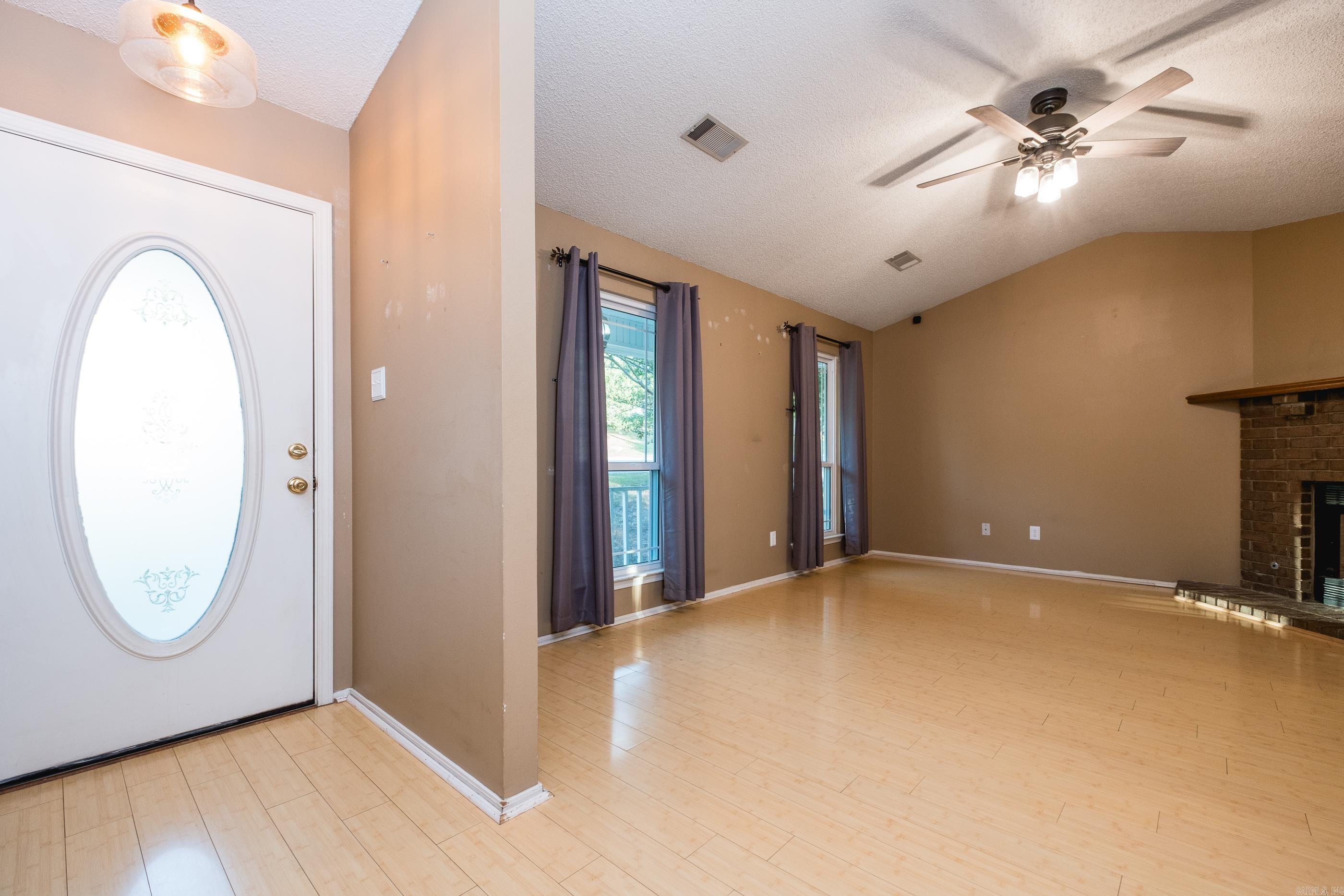 1618 Gamble Property Photo 10