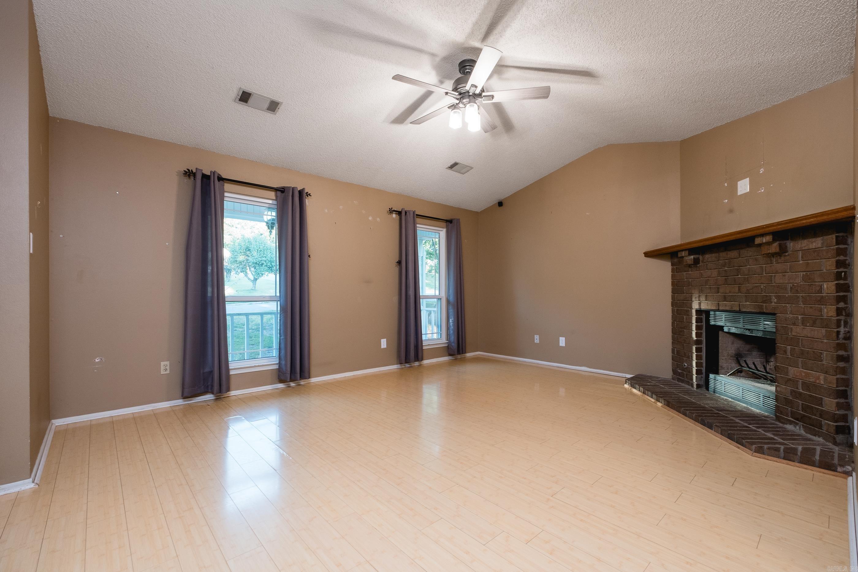 1618 Gamble Property Photo 12