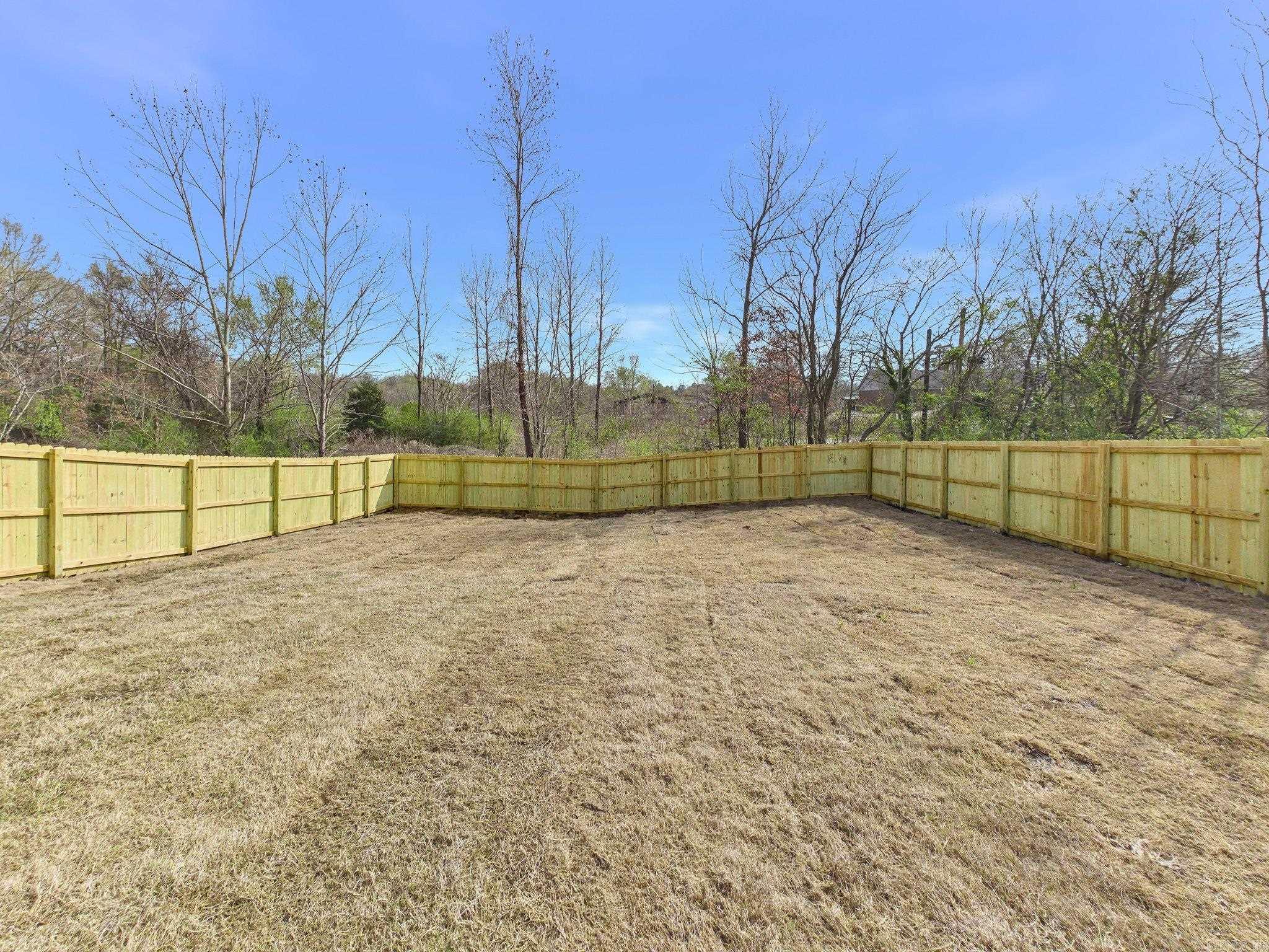 2803 W Daisy L Gatson Bates Drive Property Photo 21