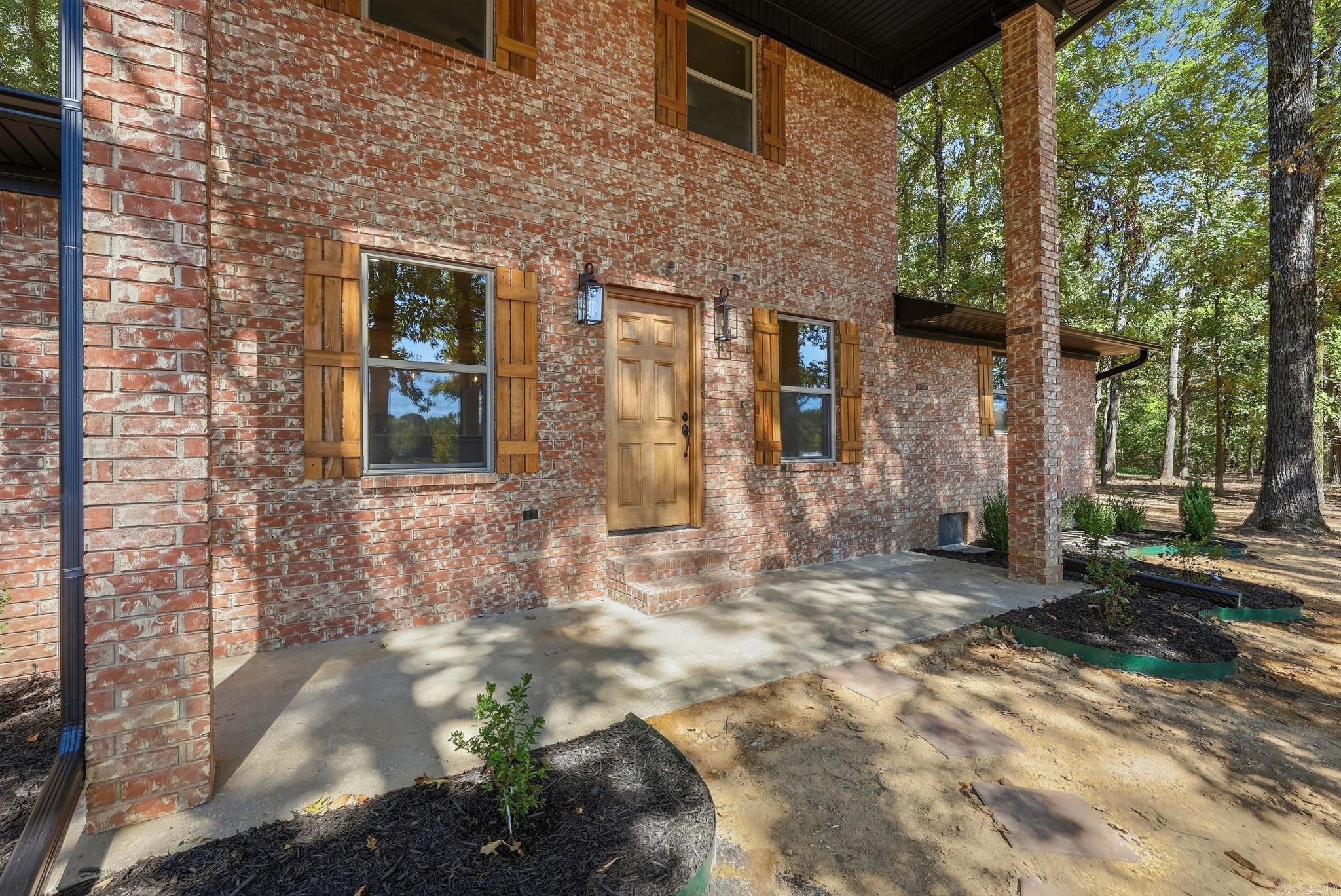 175 Mitchell Lane Property Photo 3
