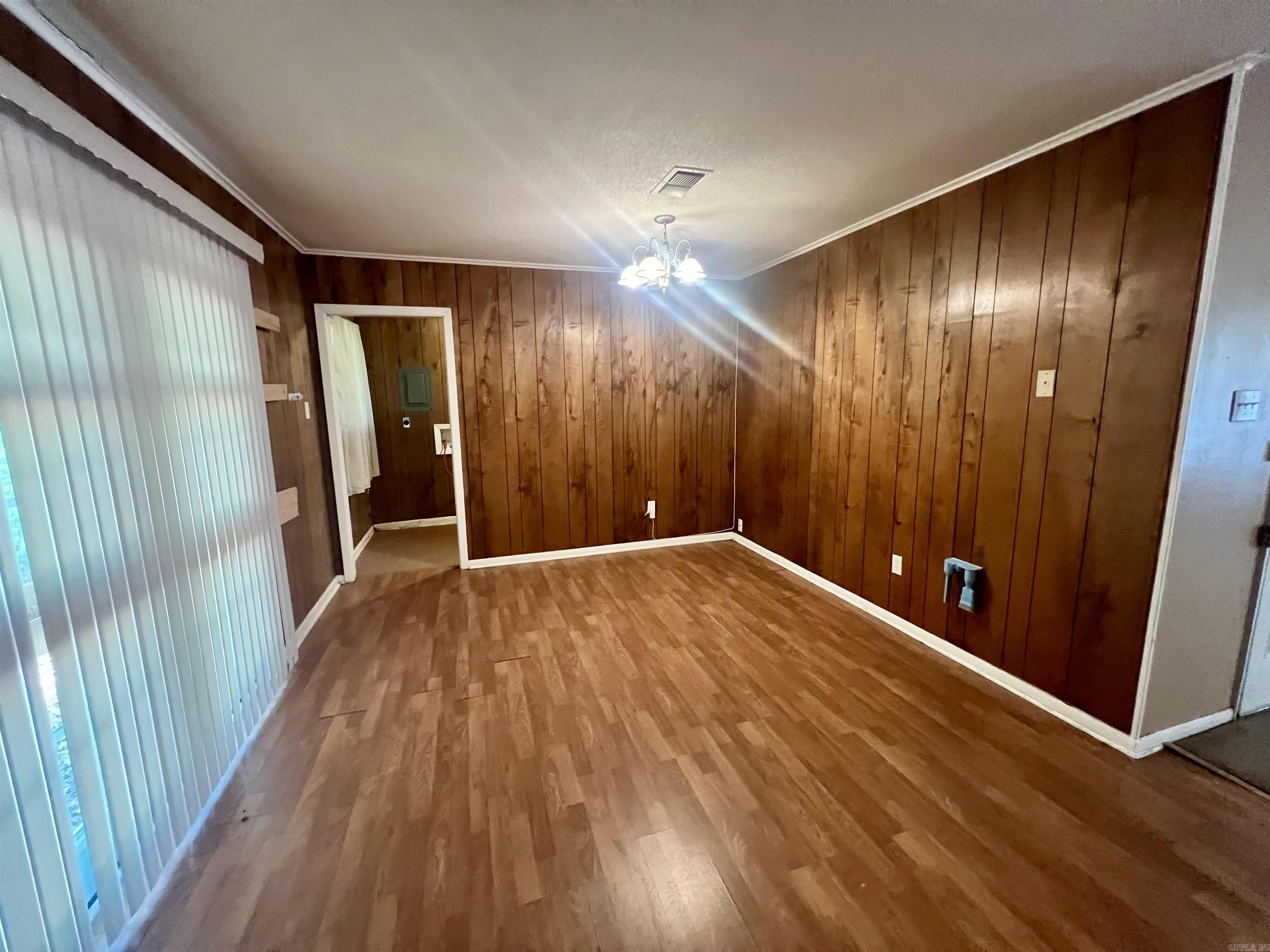 3005 Taylor Drive Property Photo 9
