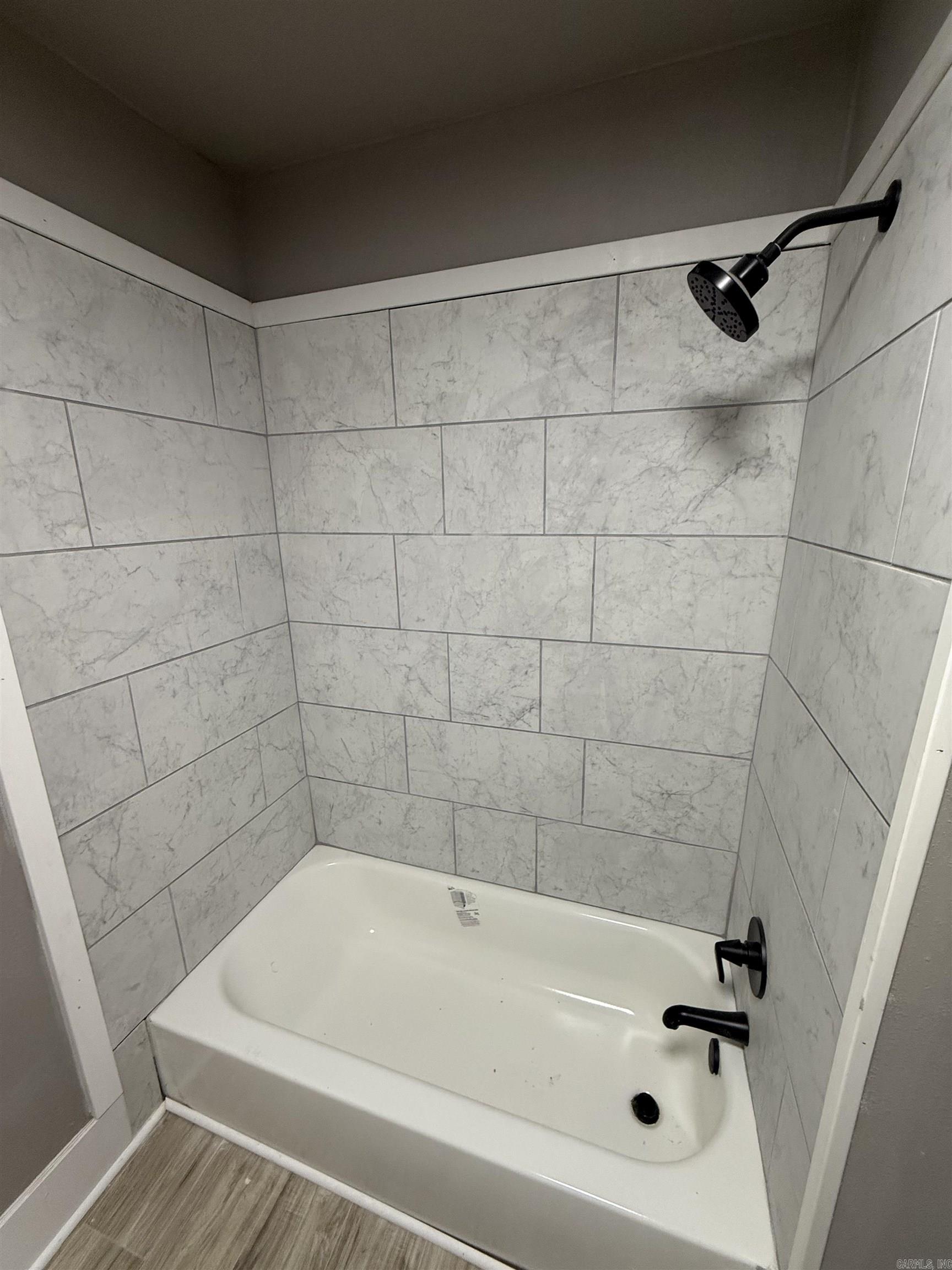 1910 S Park Street Property Photo 11