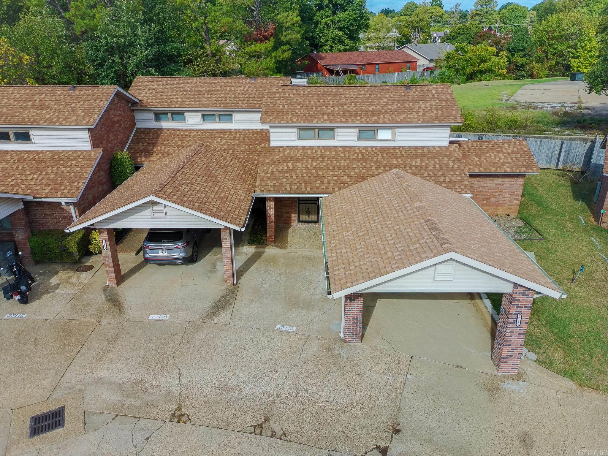 2711 Greenbriar Drive A Property Photo 38