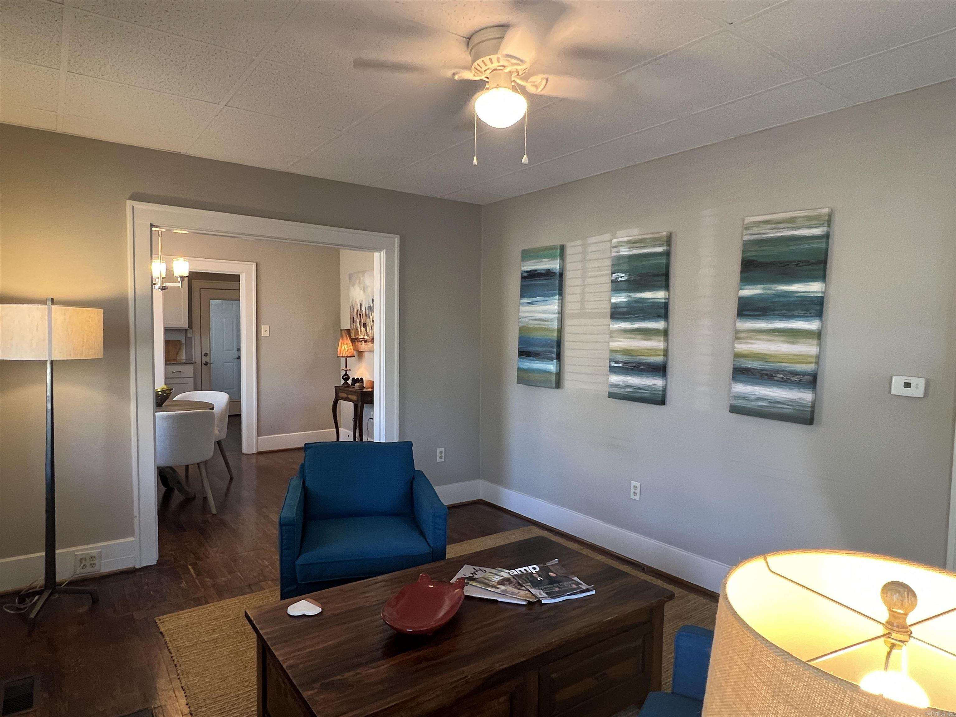 1723 N Fillmore Property Photo 4