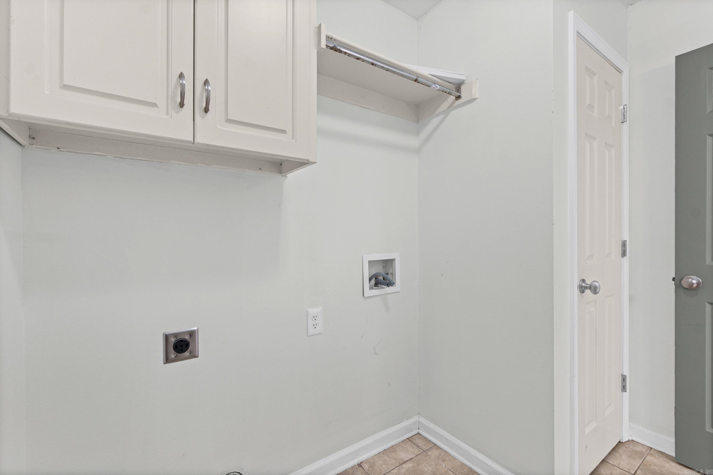 101 Lucy Ln. Property Photo 12