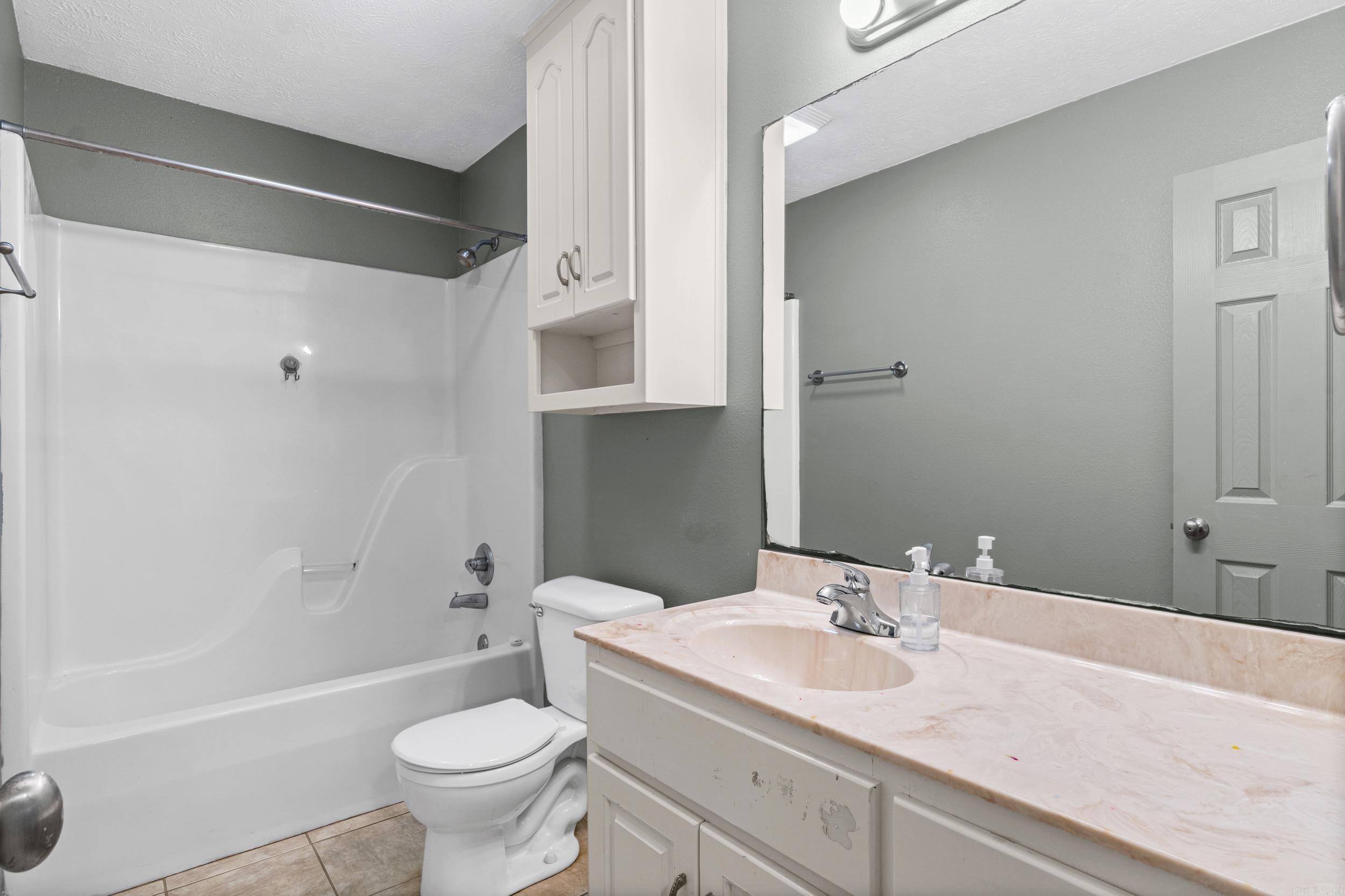 101 Lucy Ln. Property Photo 21