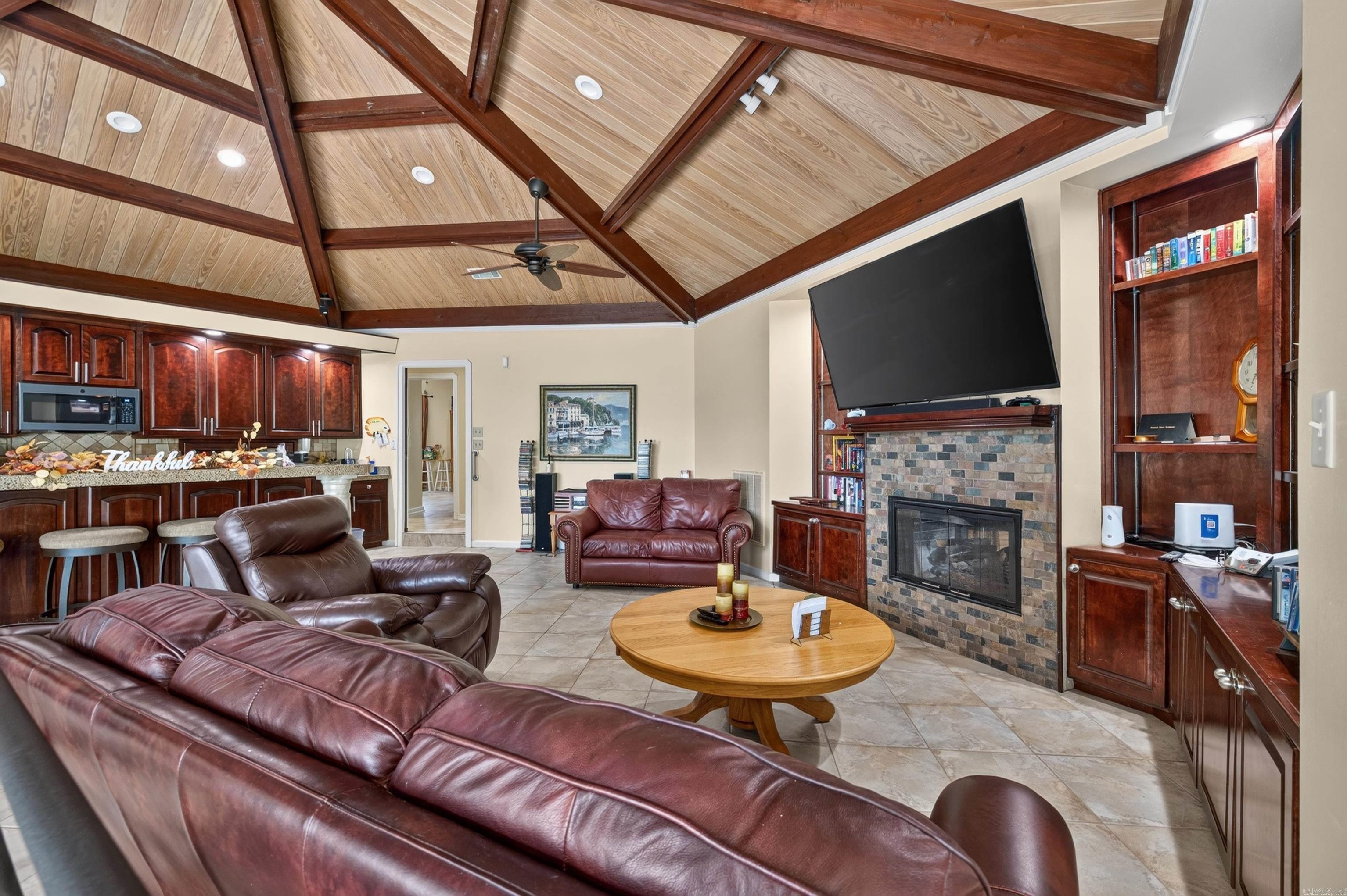 1 Crystal Mountain Lane Property Photo 19