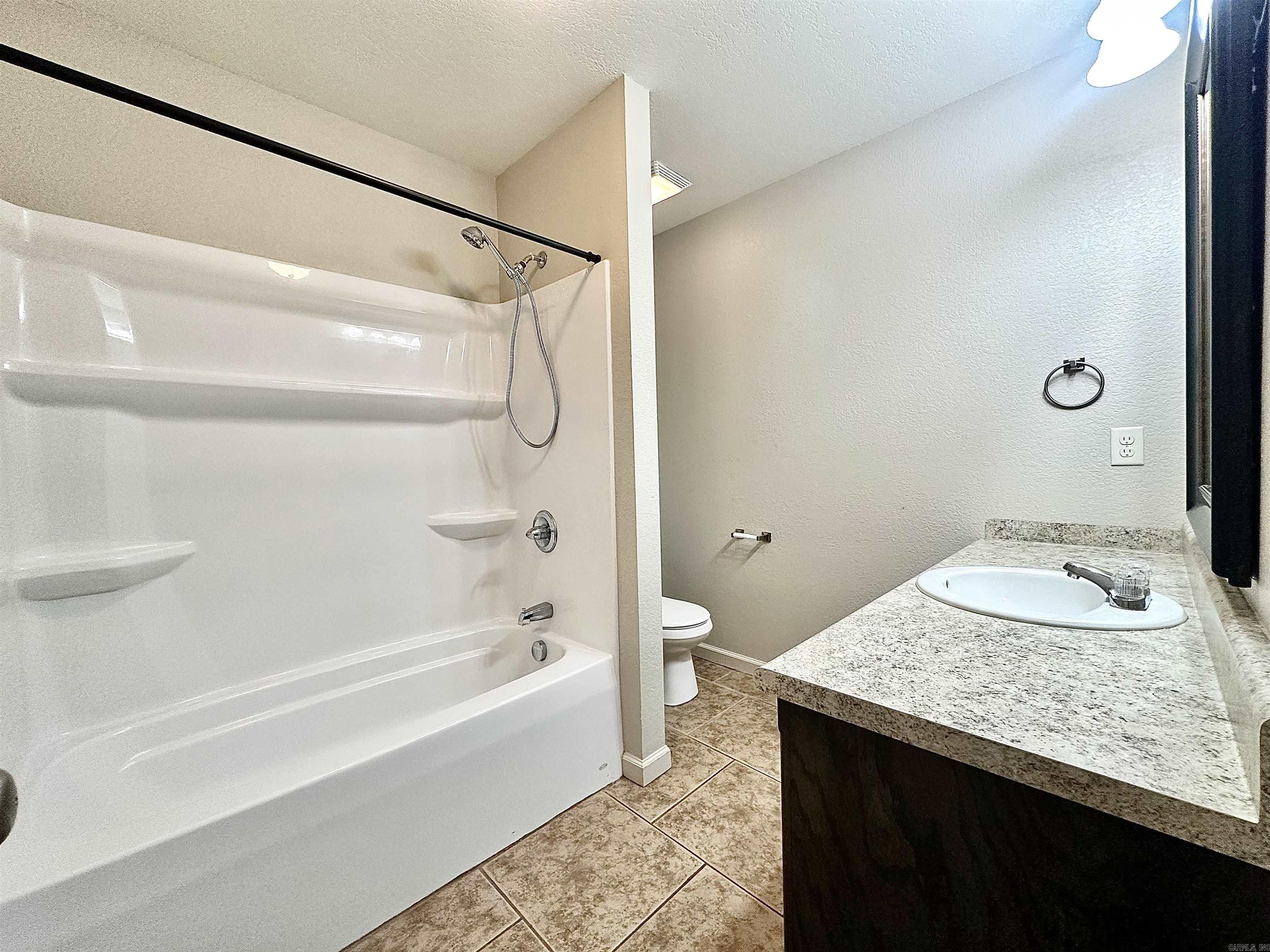 12 Woodenhead Property Photo 18