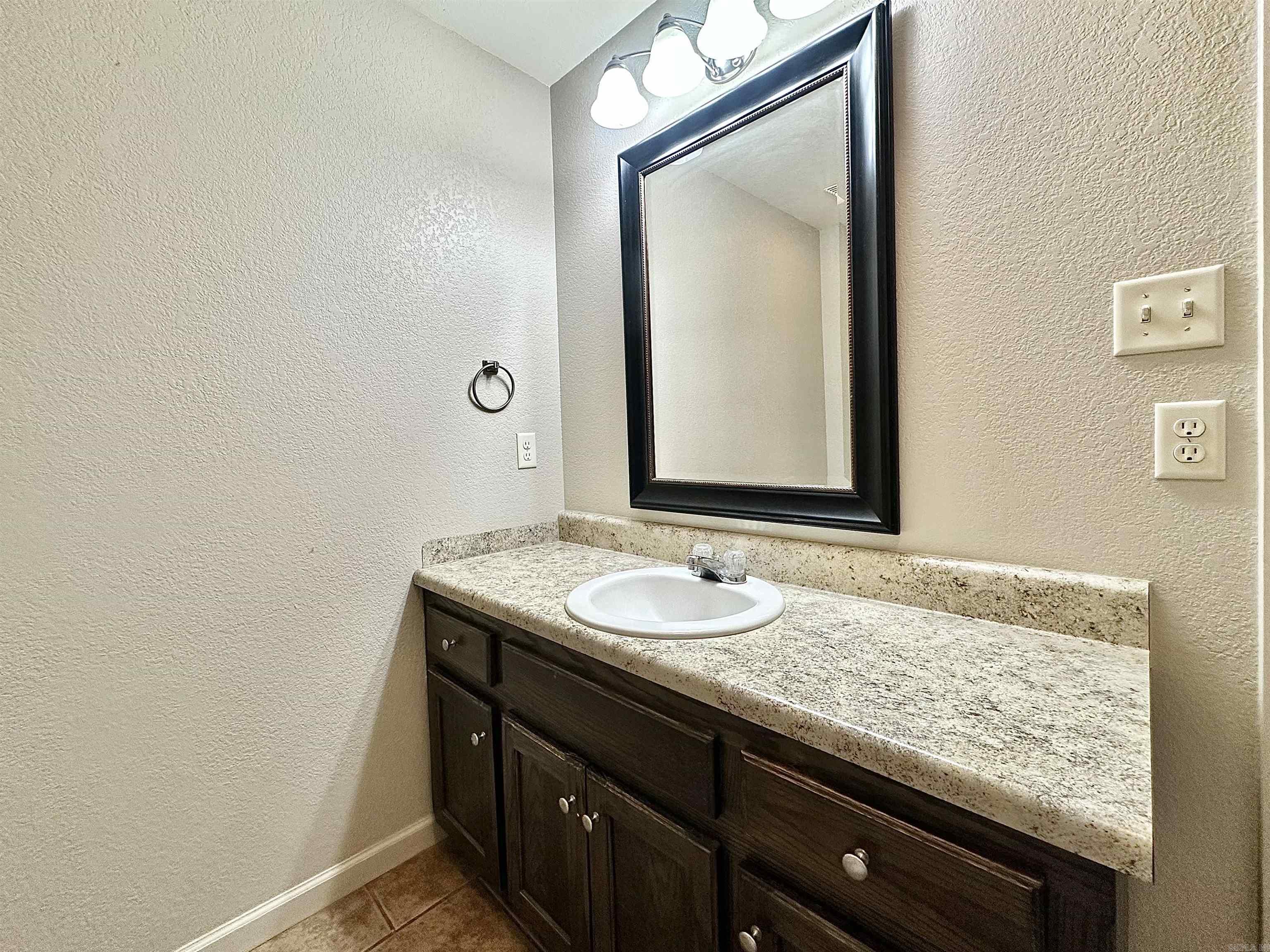 12 Woodenhead Property Photo 19