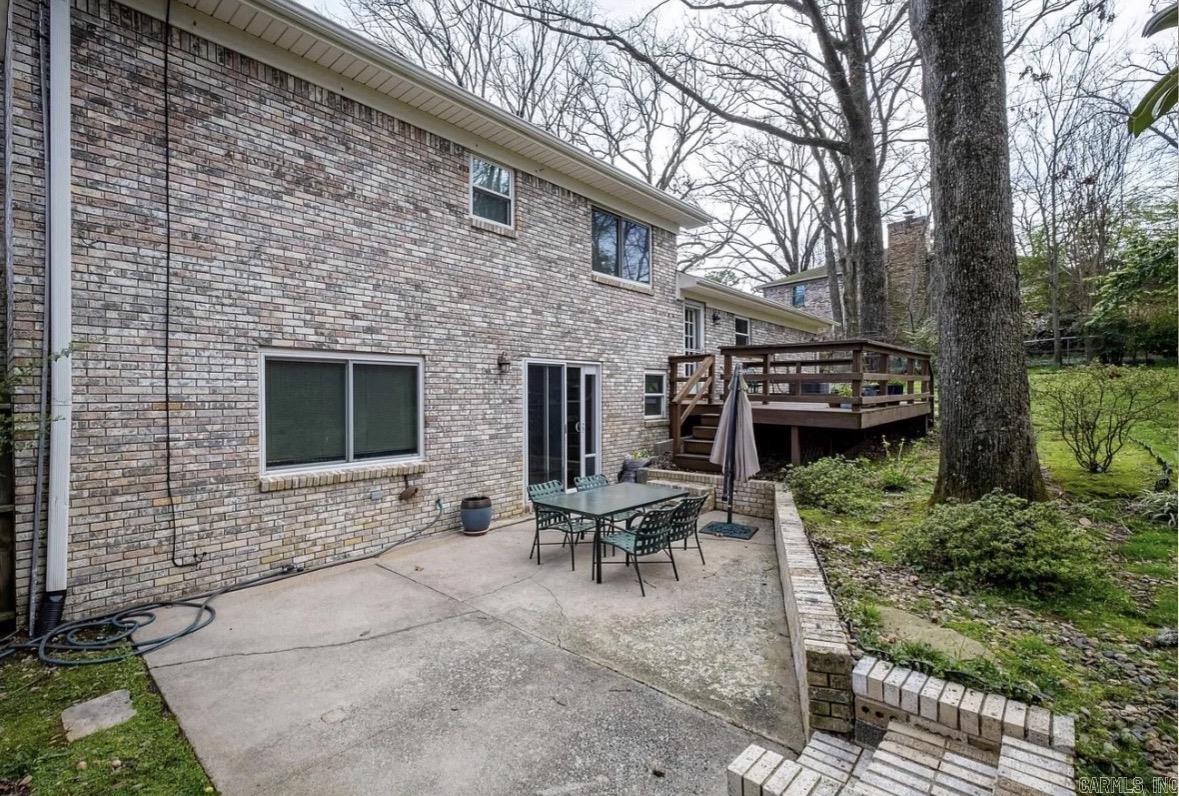 2 Highwood Drive Property Photo 34