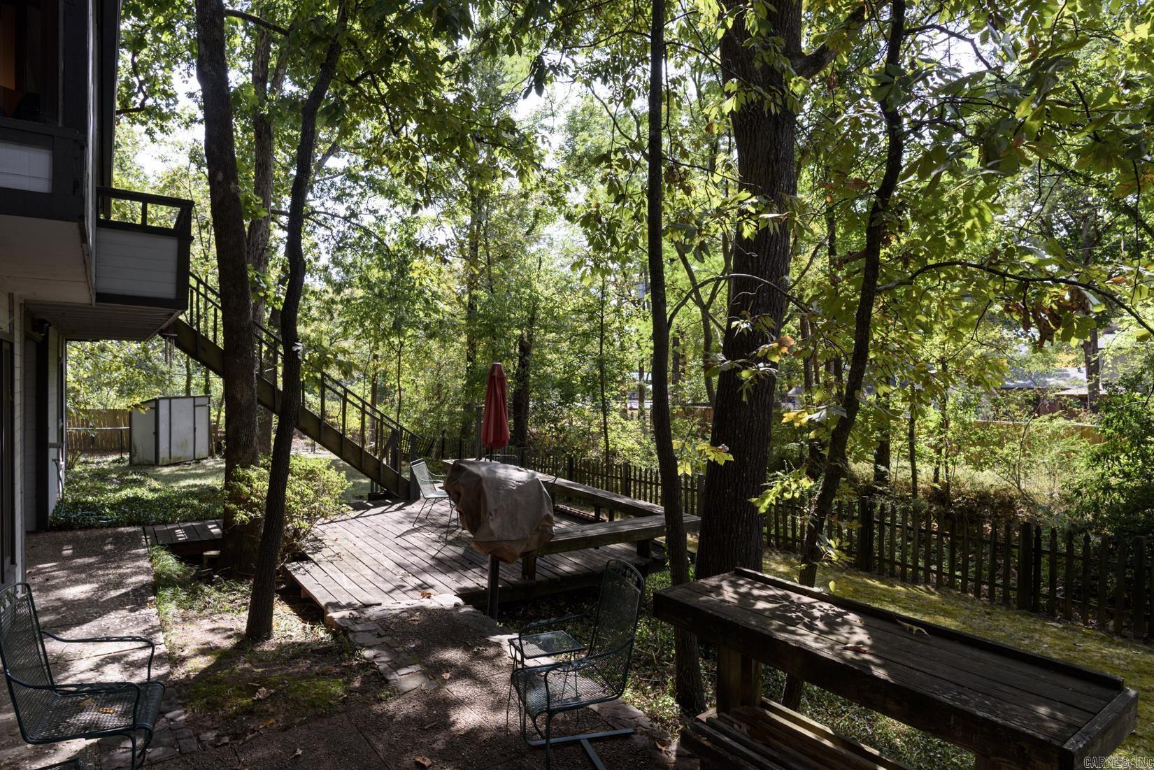 5 Coachlight Circle Property Photo 24