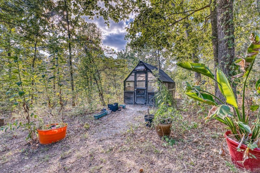 525 Hodge Spring Road Property Photo 12