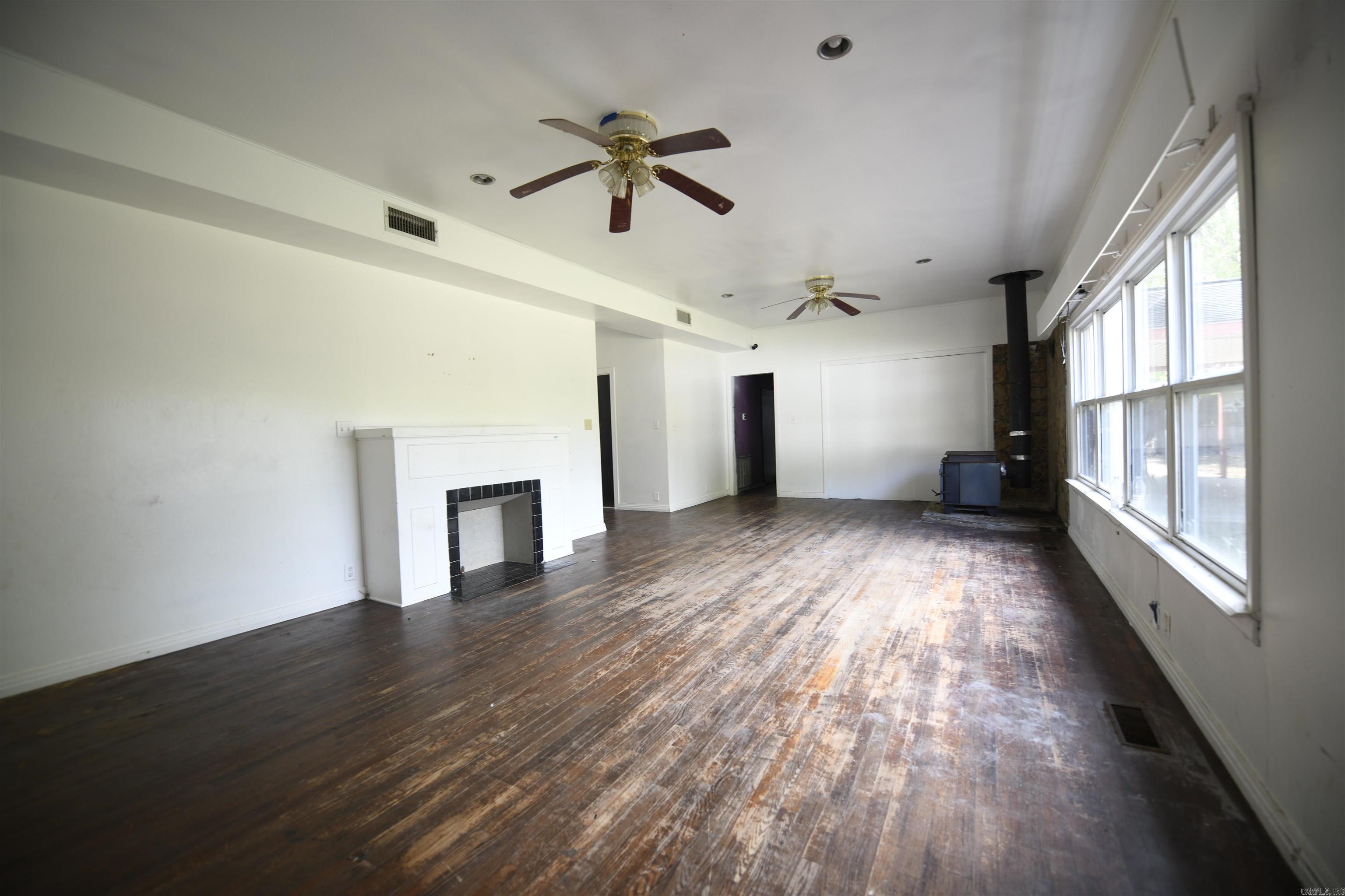 1311 Magnolia Avenue Property Photo 7