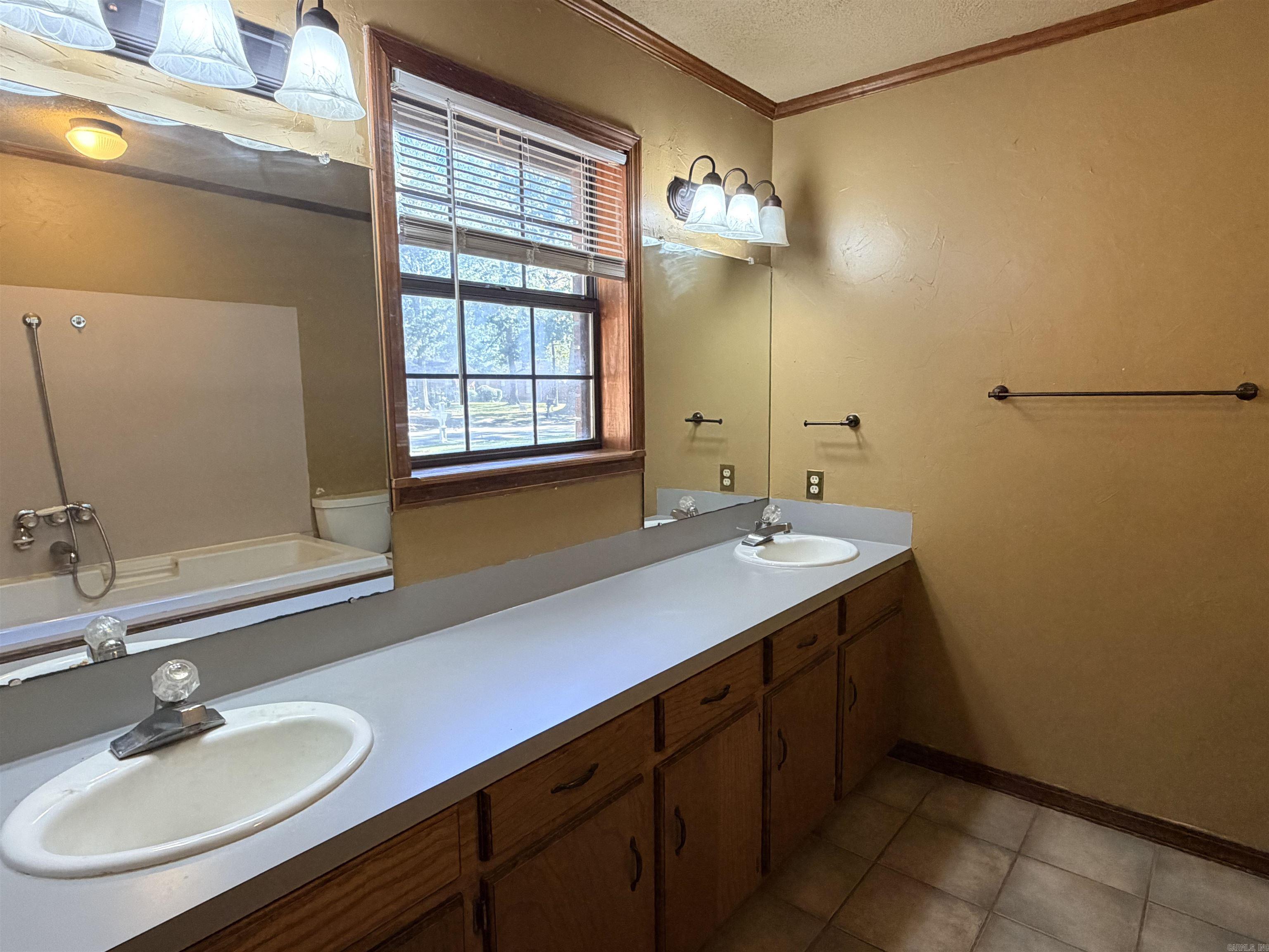 108 Woodshire Dr Property Photo 20