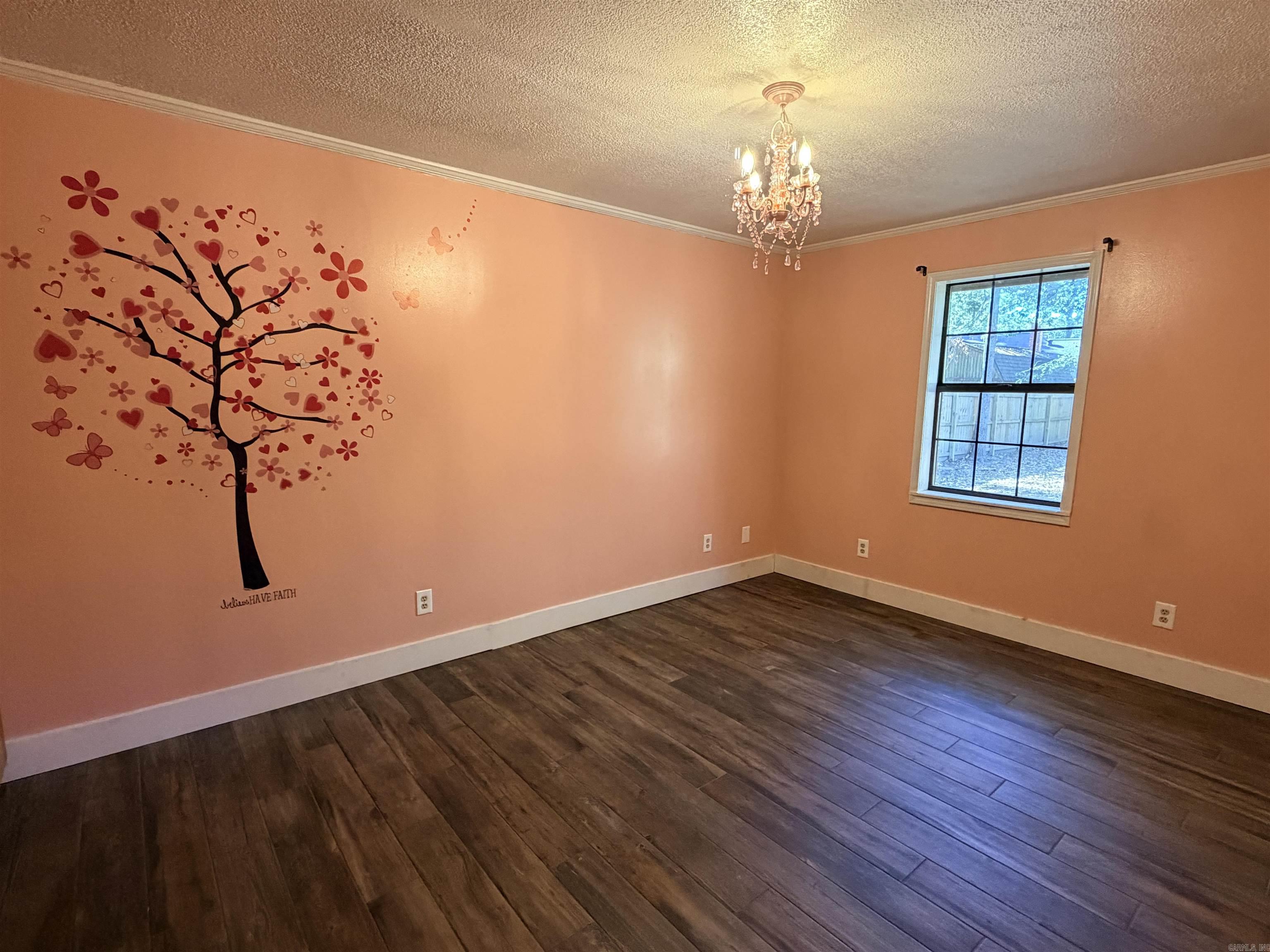 108 Woodshire Dr Property Photo 28
