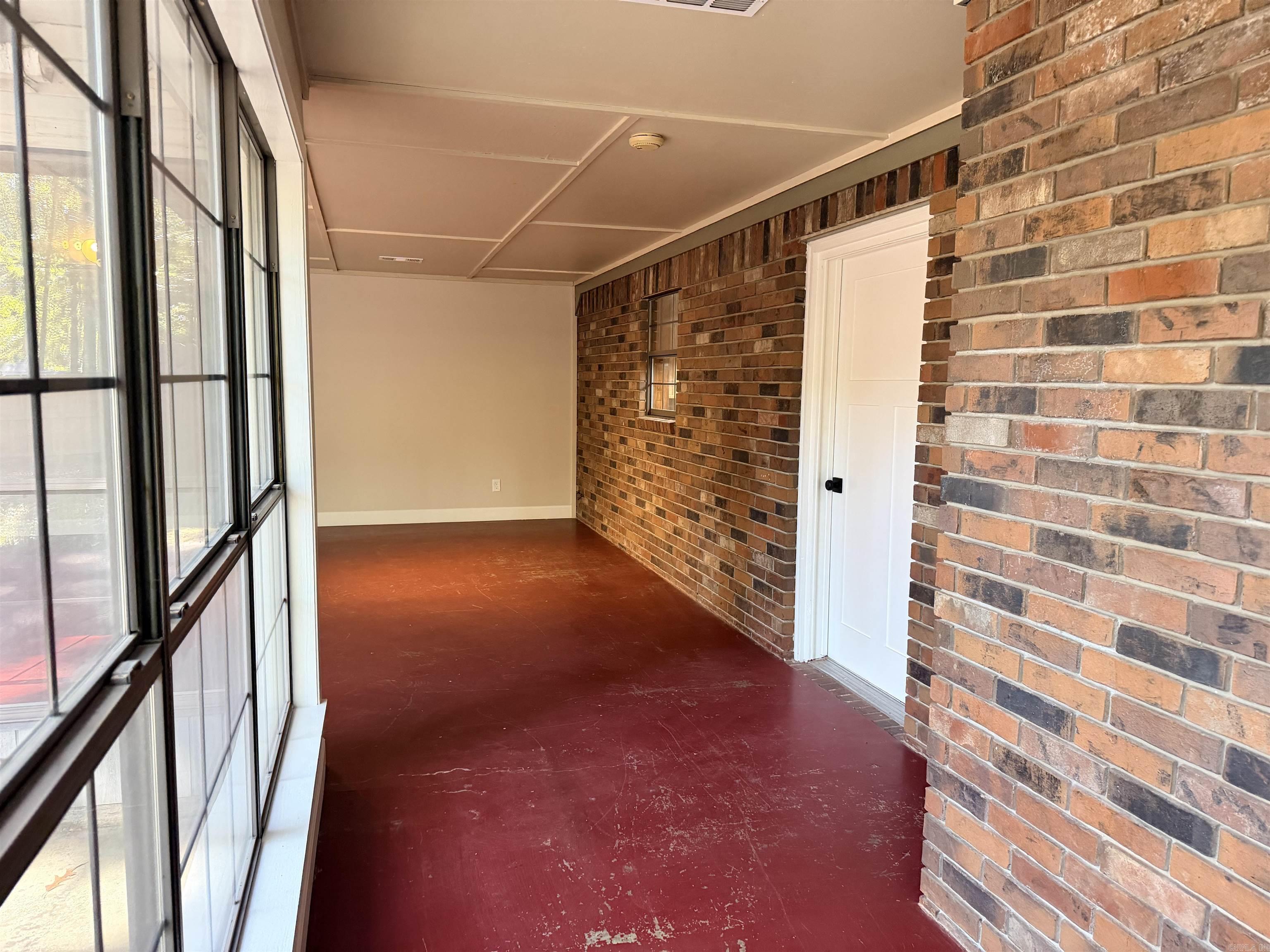 108 Woodshire Dr Property Photo 32
