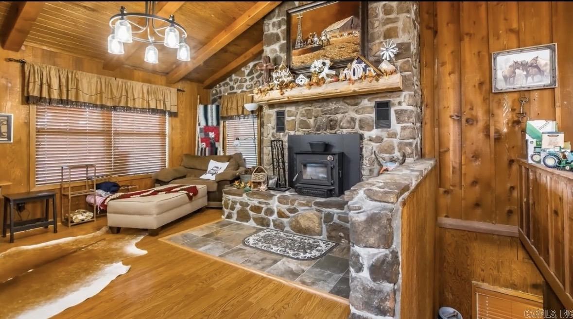 217 4th Street Property Photo 5