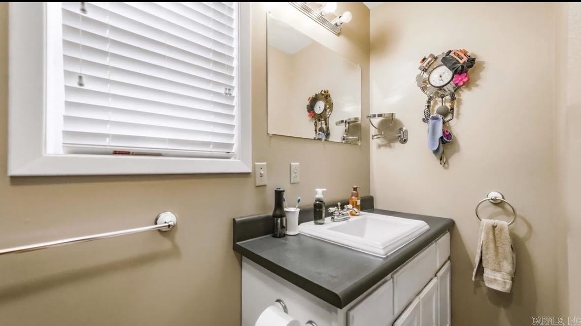 217 4th Street Property Photo 11