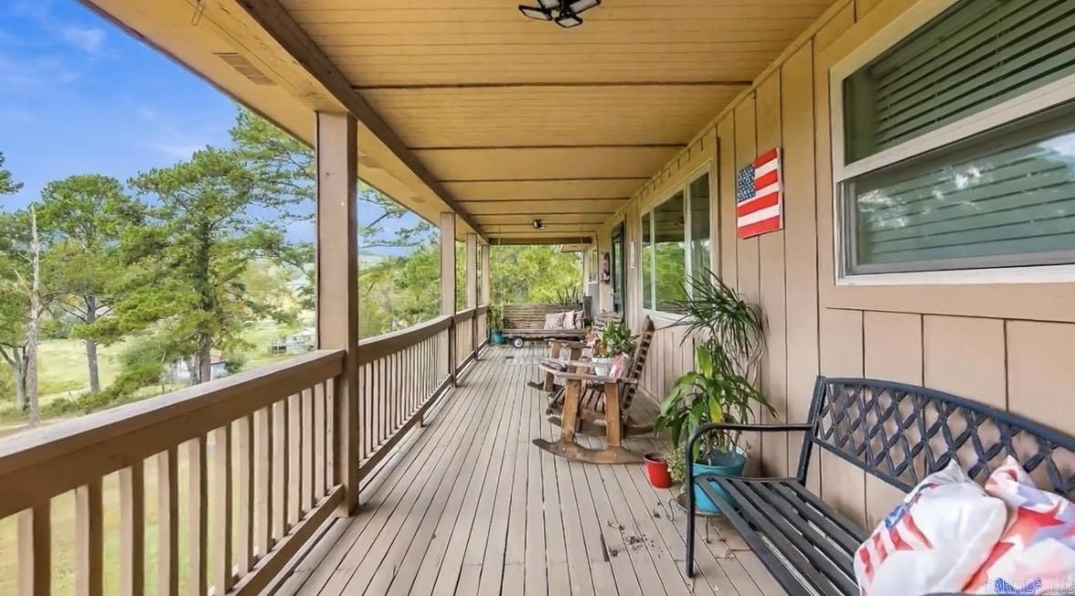 217 4th Street Property Photo 14