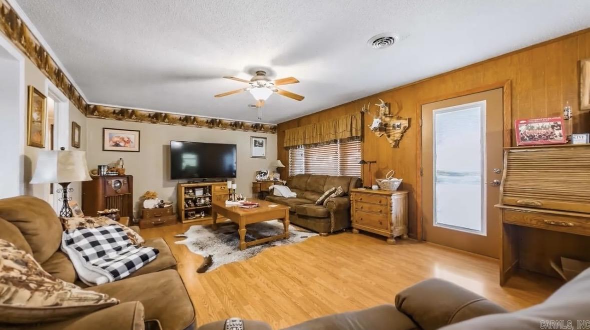 217 4th Street Property Photo 18