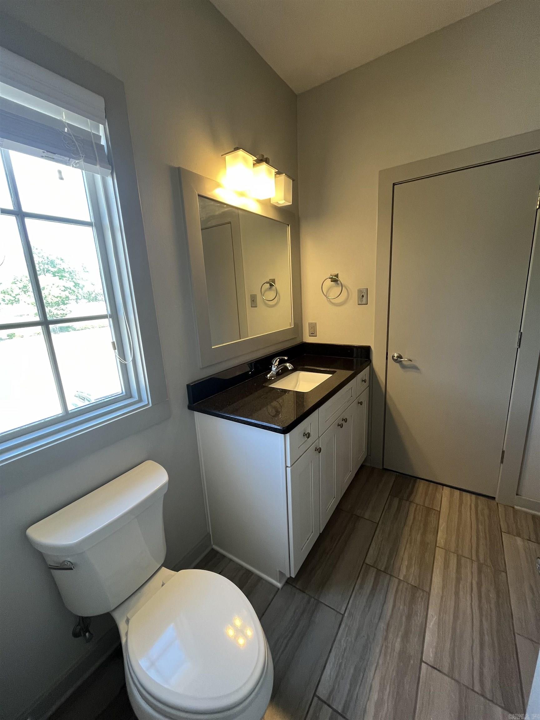 1855 Mckennon Street 5 Property Photo 7