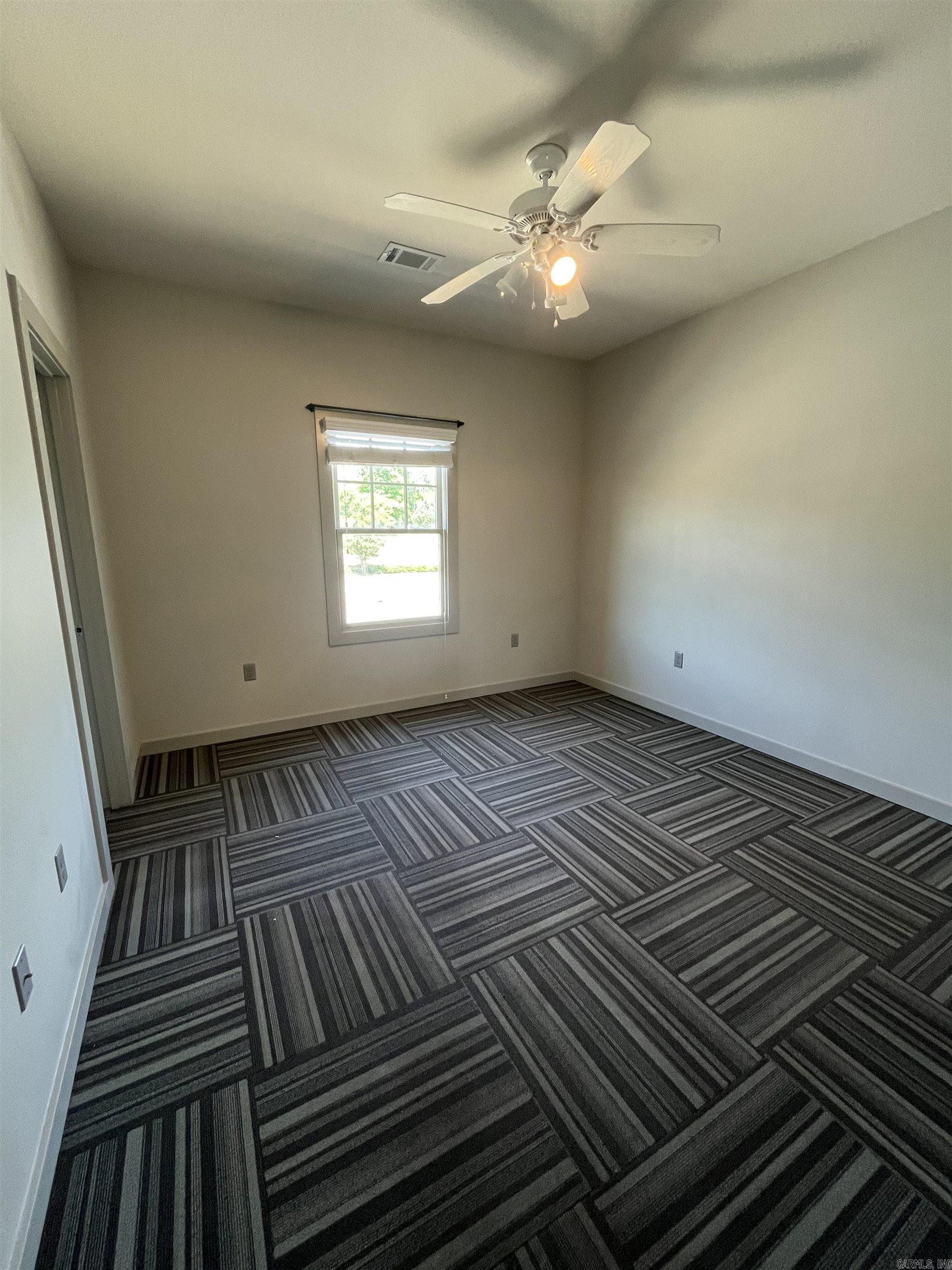 1855 Mckennon Street 5 Property Photo 8
