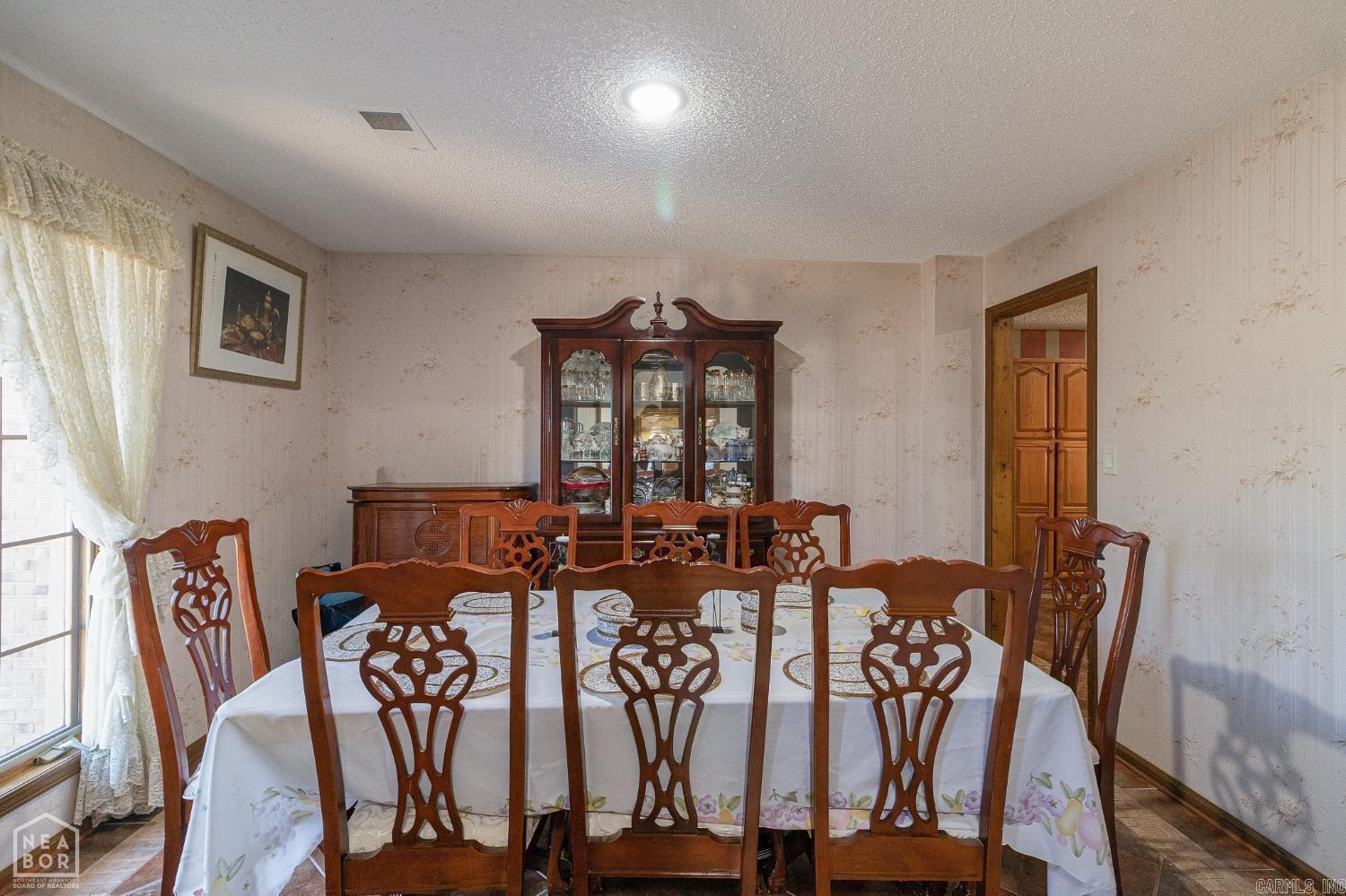 803 E Lakeshore Drive Property Photo 10