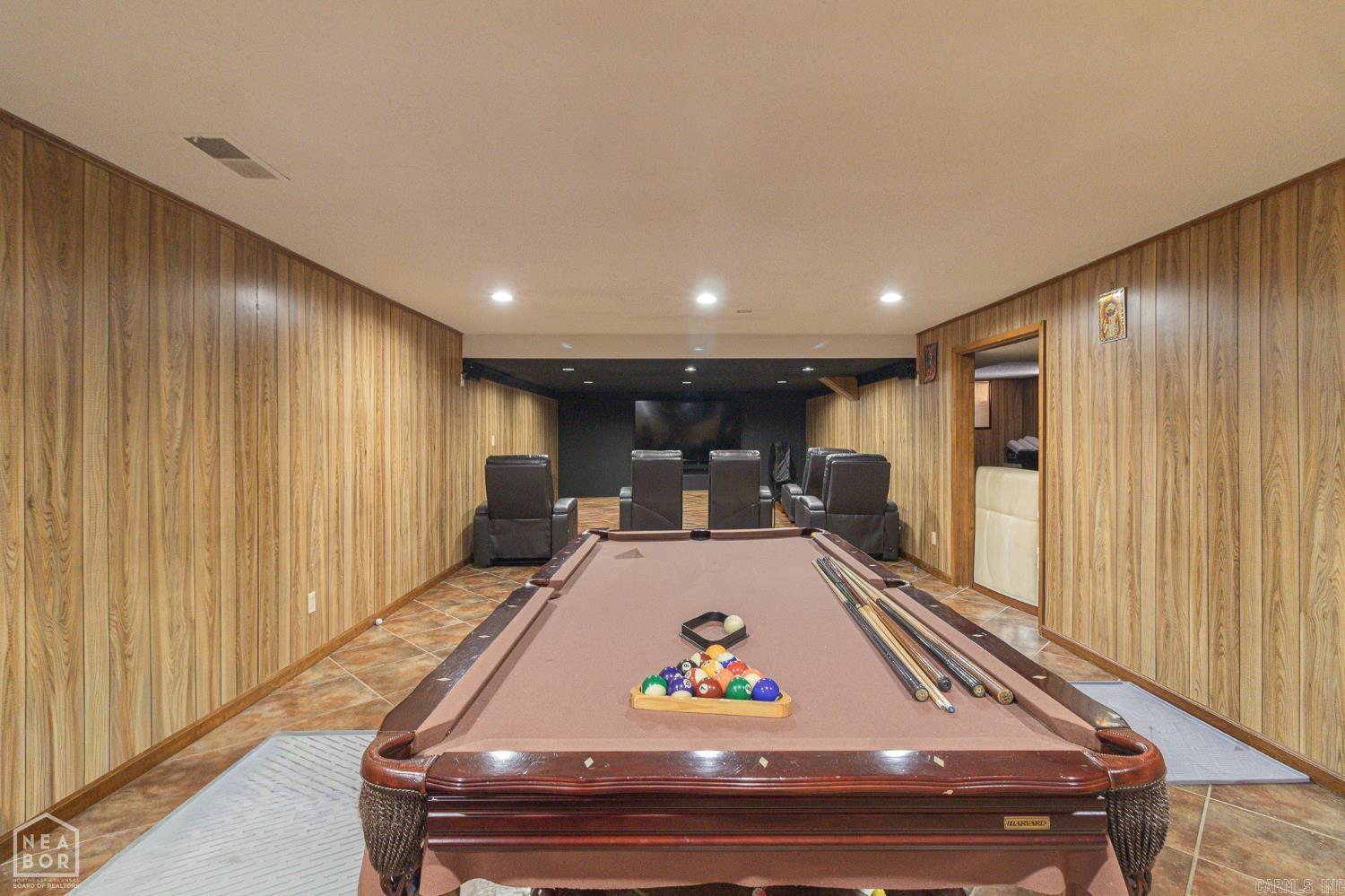 803 E Lakeshore Drive Property Photo 16