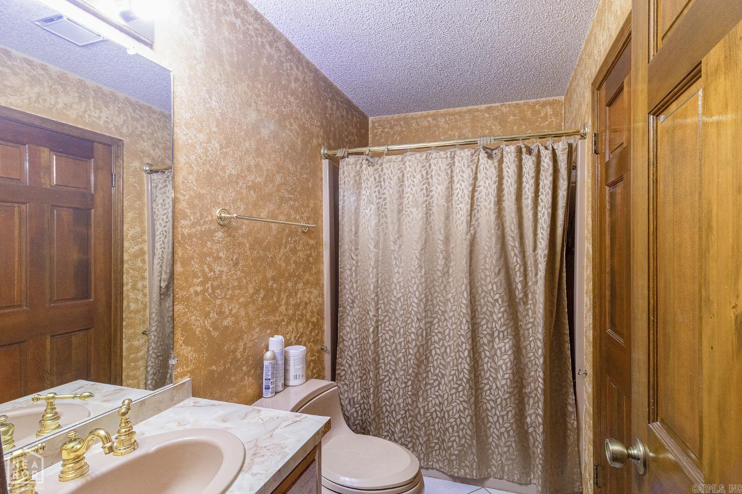 803 E Lakeshore Drive Property Photo 20
