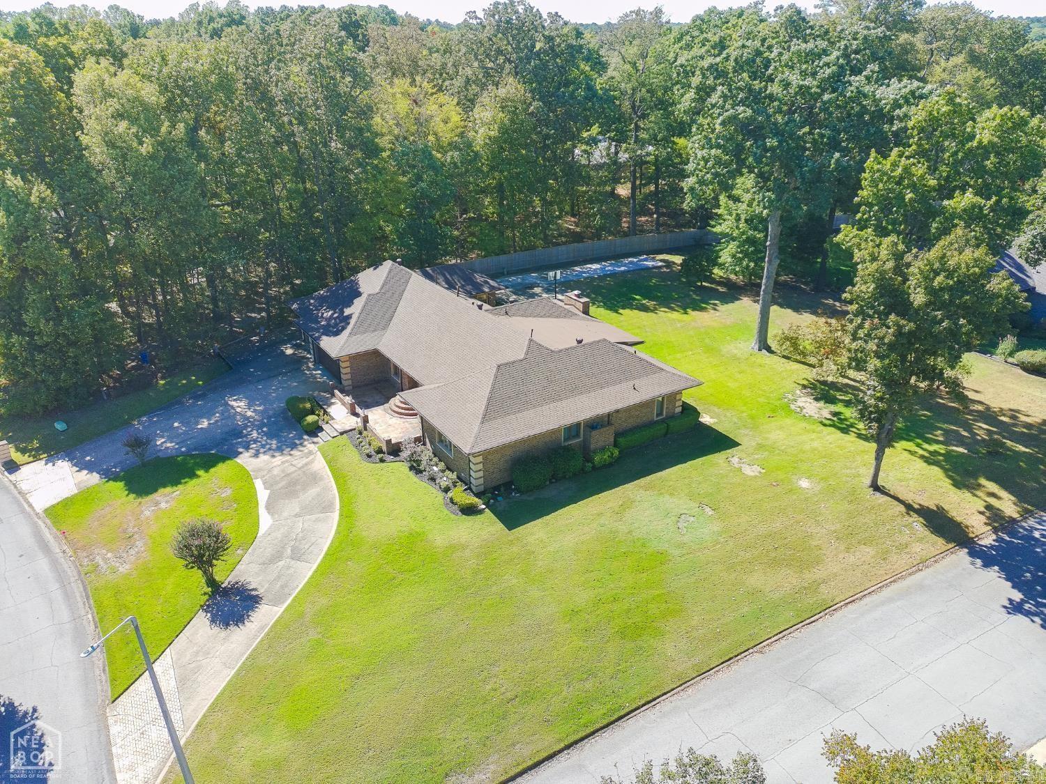 803 E Lakeshore Drive Property Photo 32