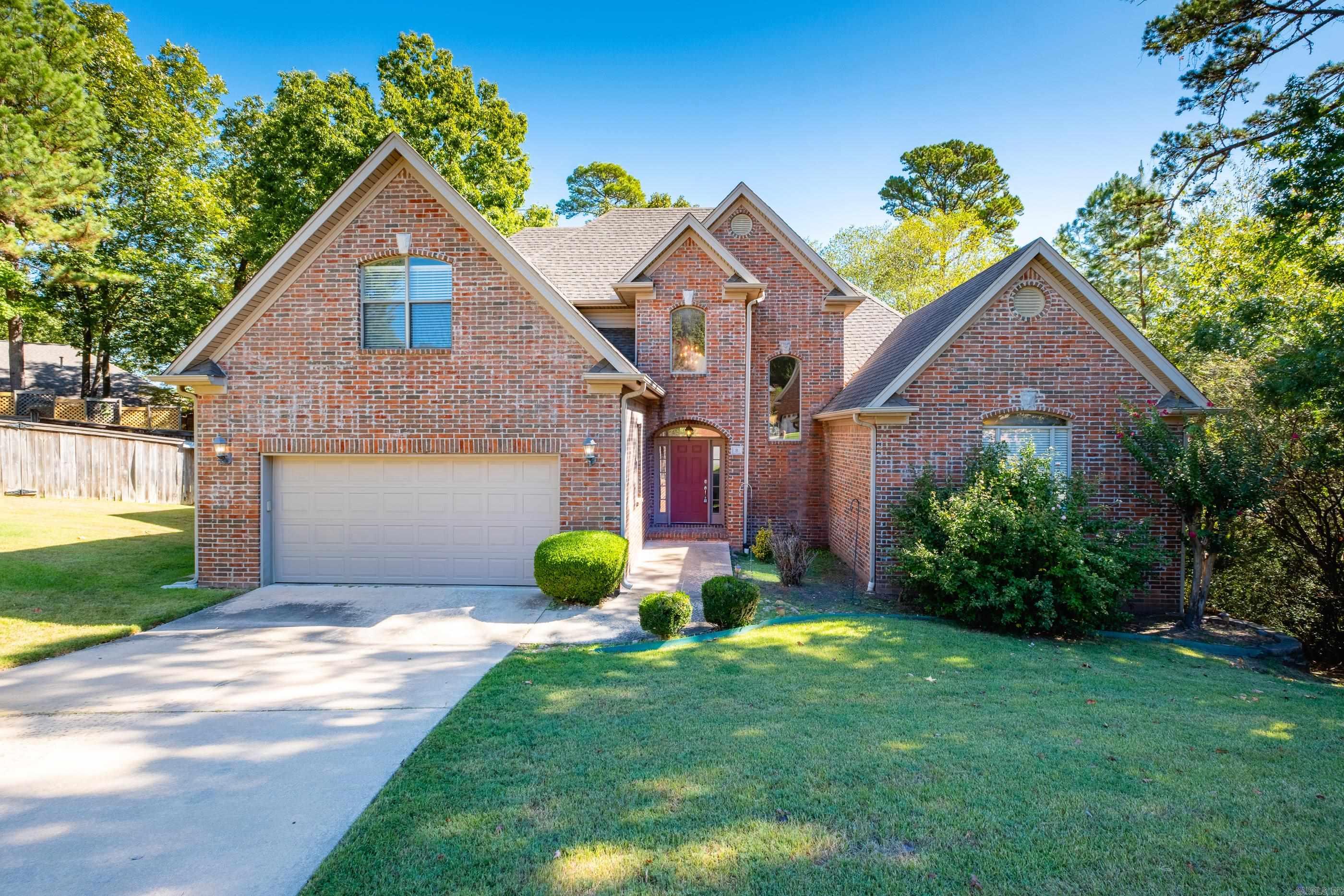 8 Sawgrass Court Property Photo 1