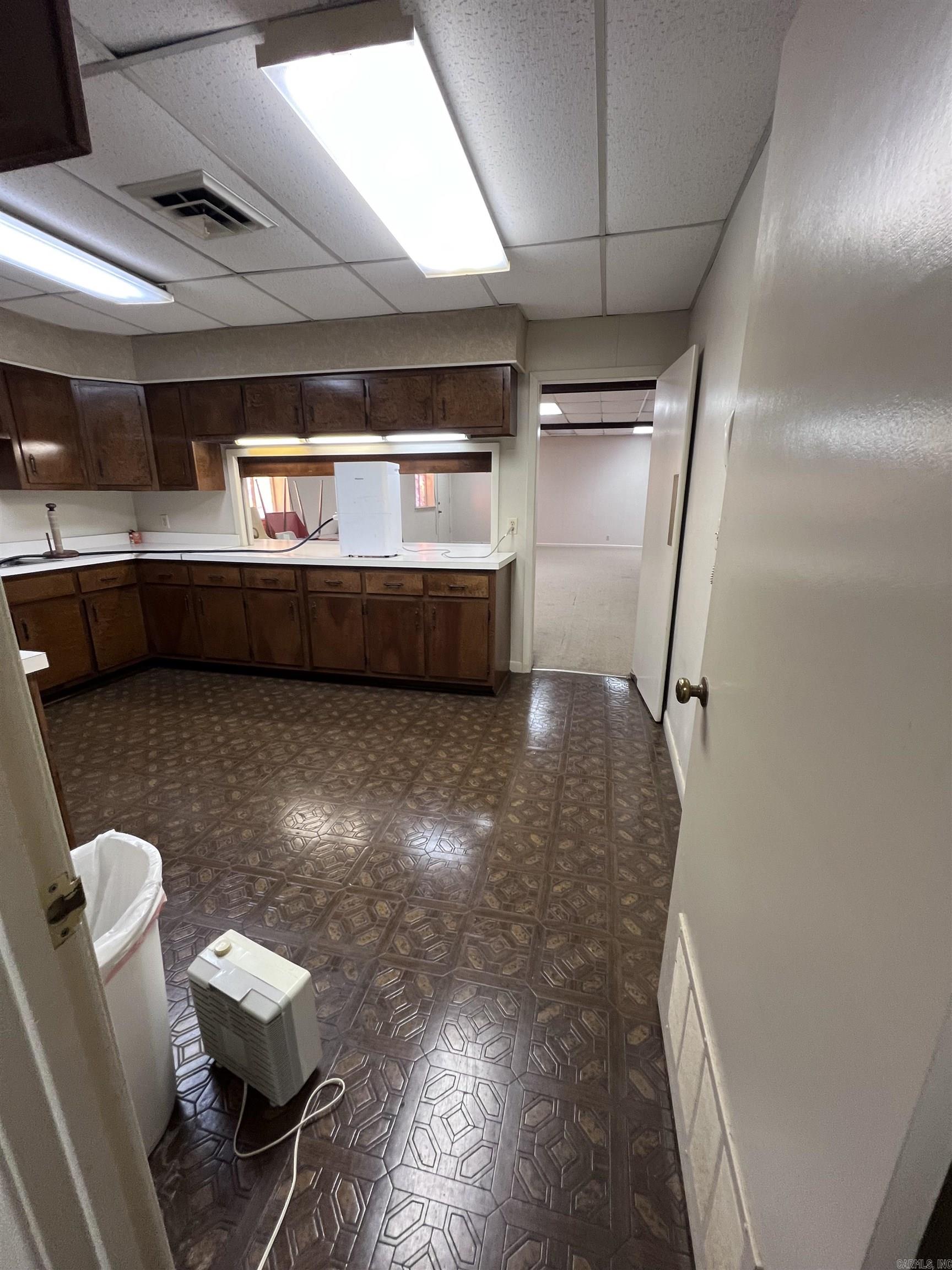 101 Smithdale Property Photo 29