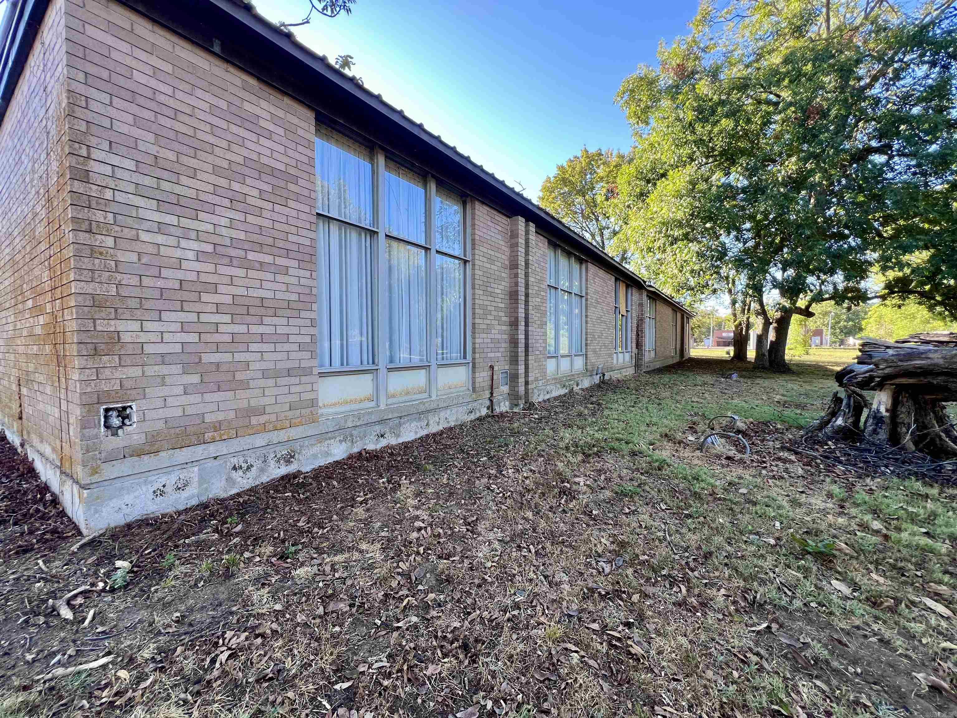 101 Smithdale Property Photo 48
