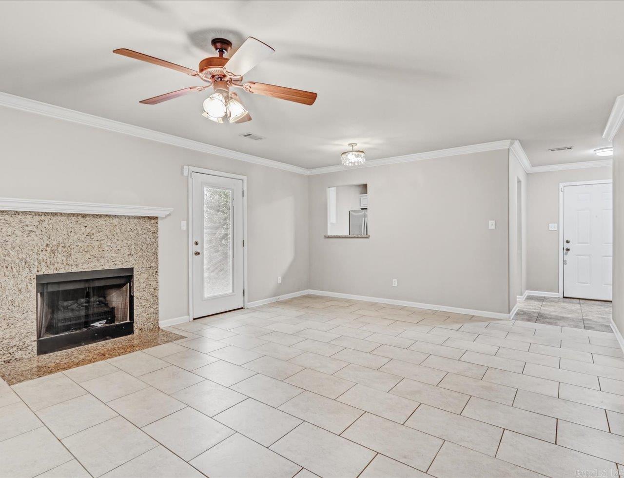 1100 Woodlawn Avenue 60 Property Photo 14