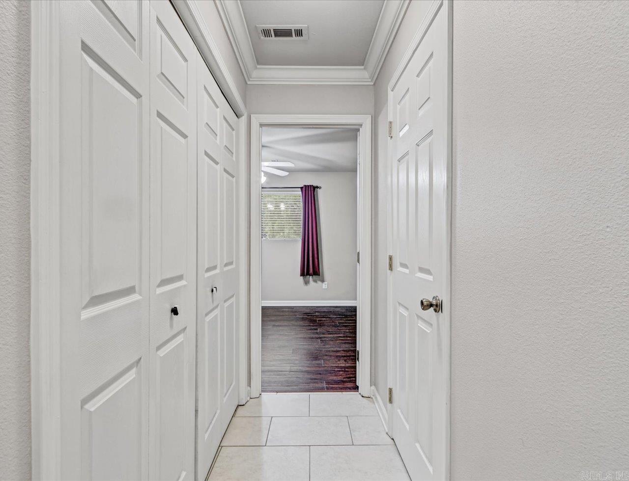 1100 Woodlawn Avenue 60 Property Photo 17