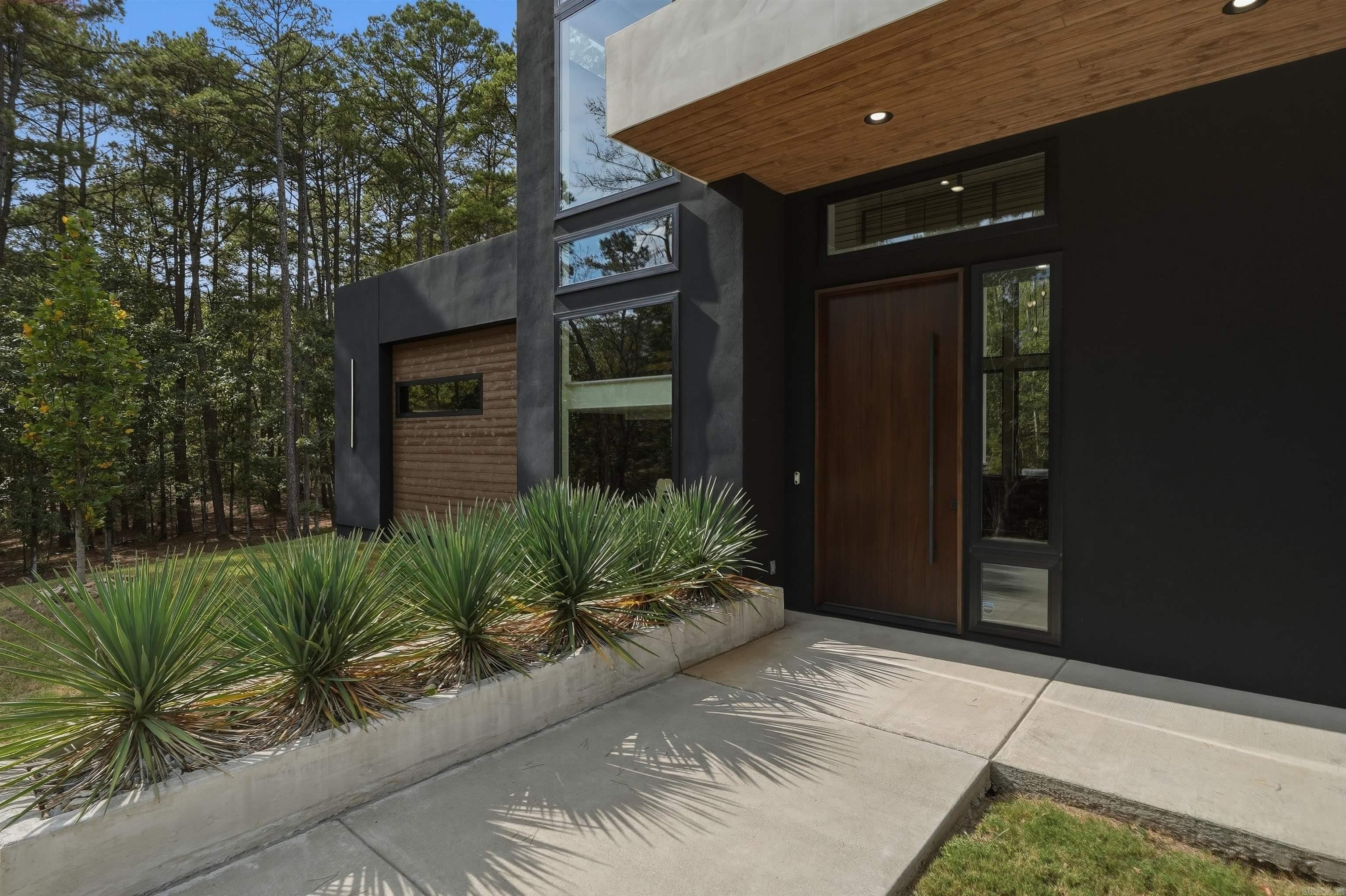 23104 Denny Road Property Photo 4