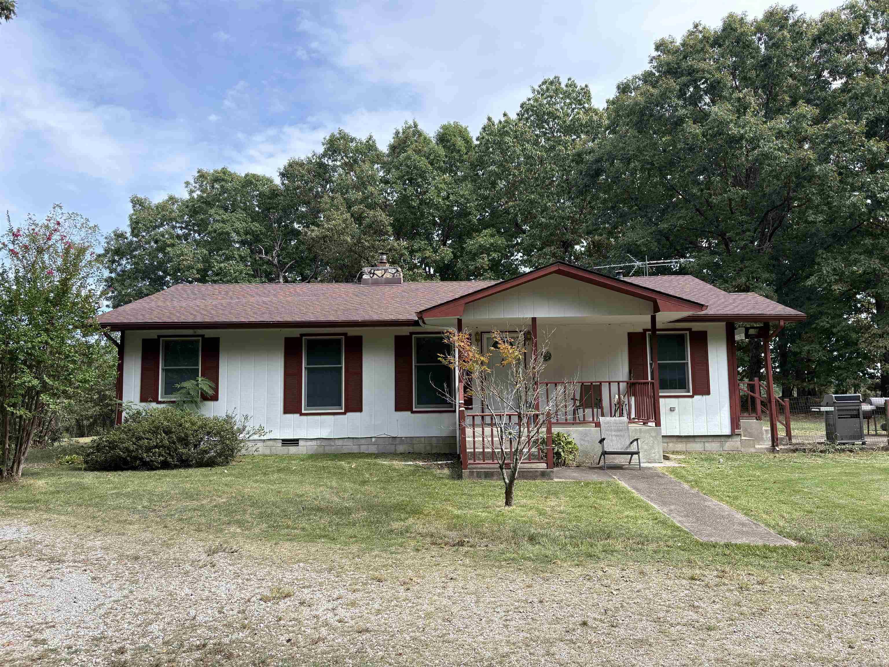6591 Hwy 125 N Property Photo 1